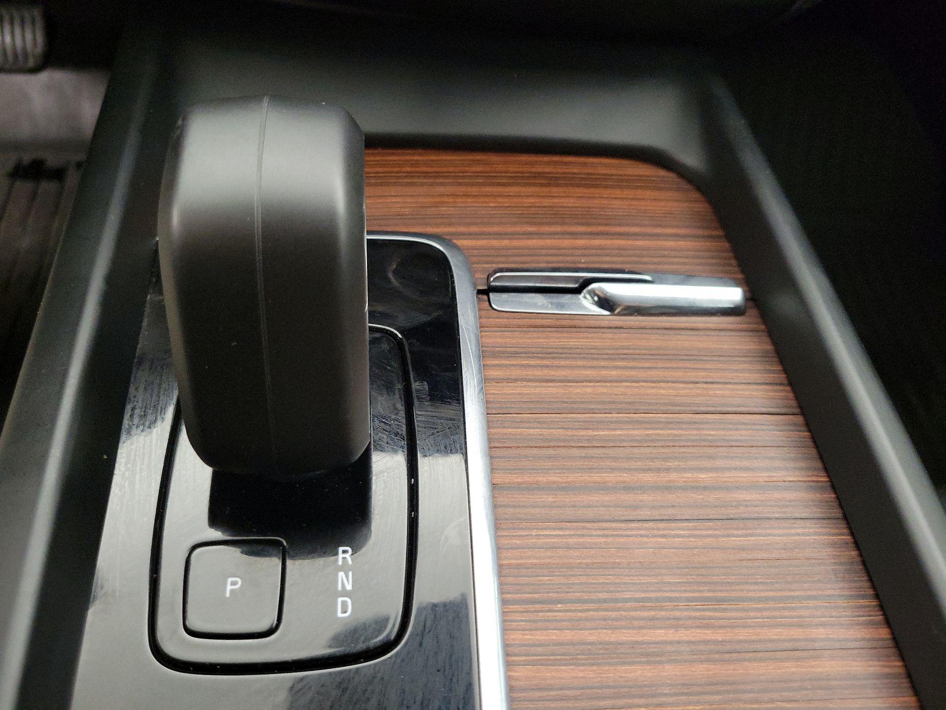 Thumbnail: 2024 Volvo XC60 - 18
