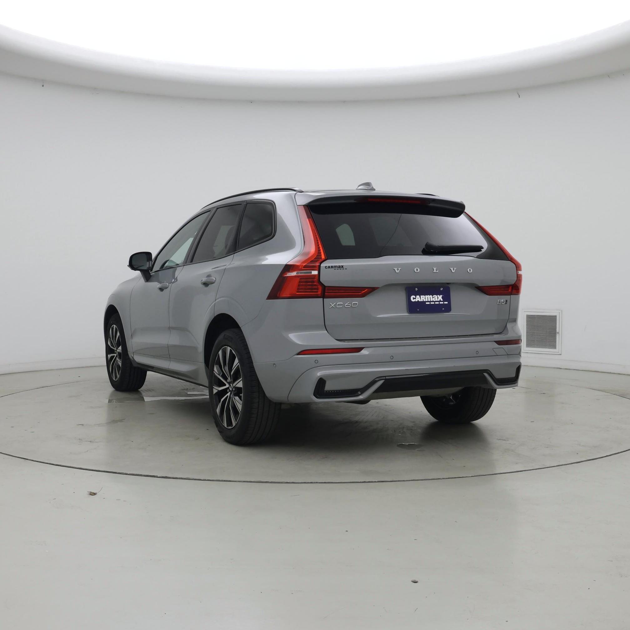 Thumbnail: 2024 Volvo XC60 - 2