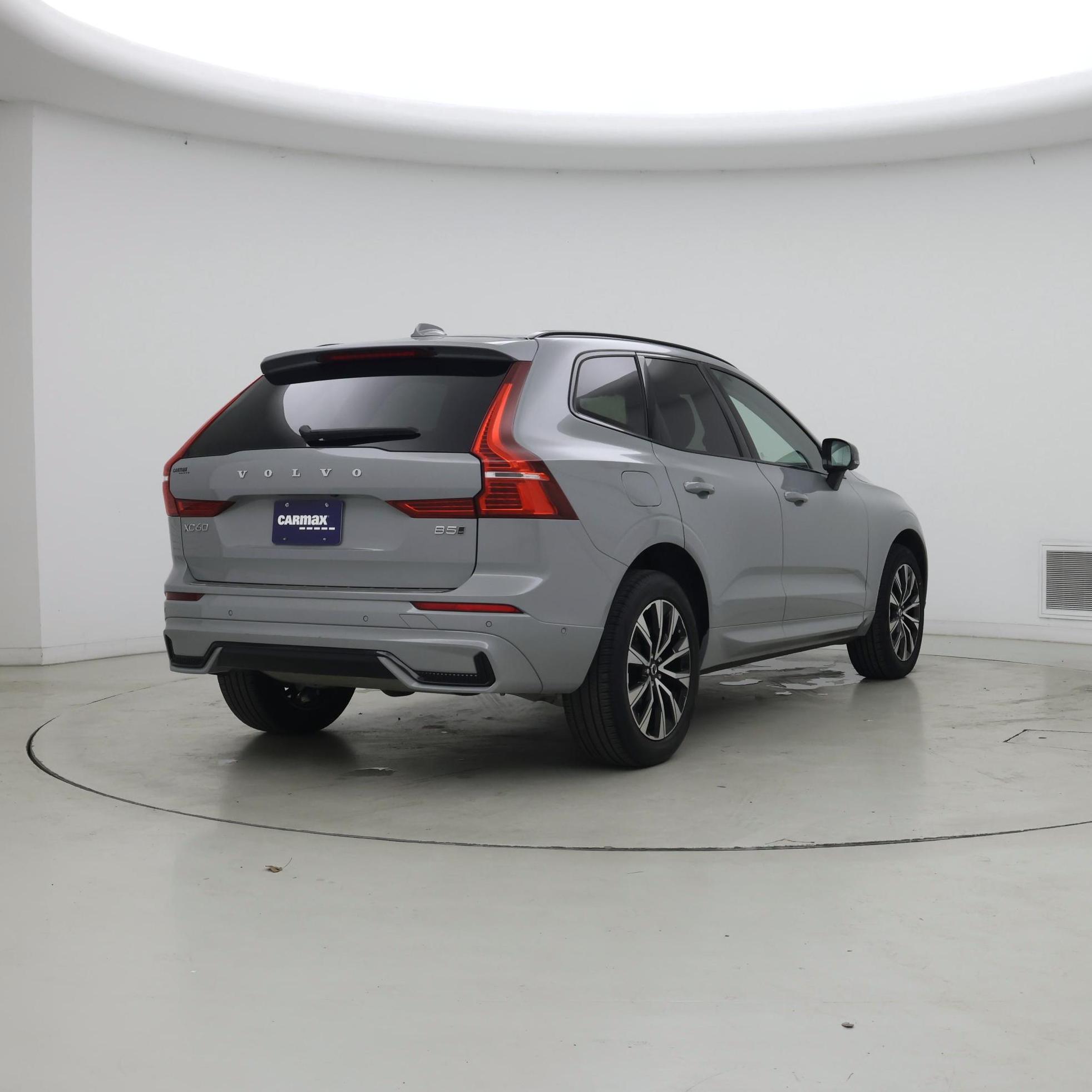 Thumbnail: 2024 Volvo XC60 - 8