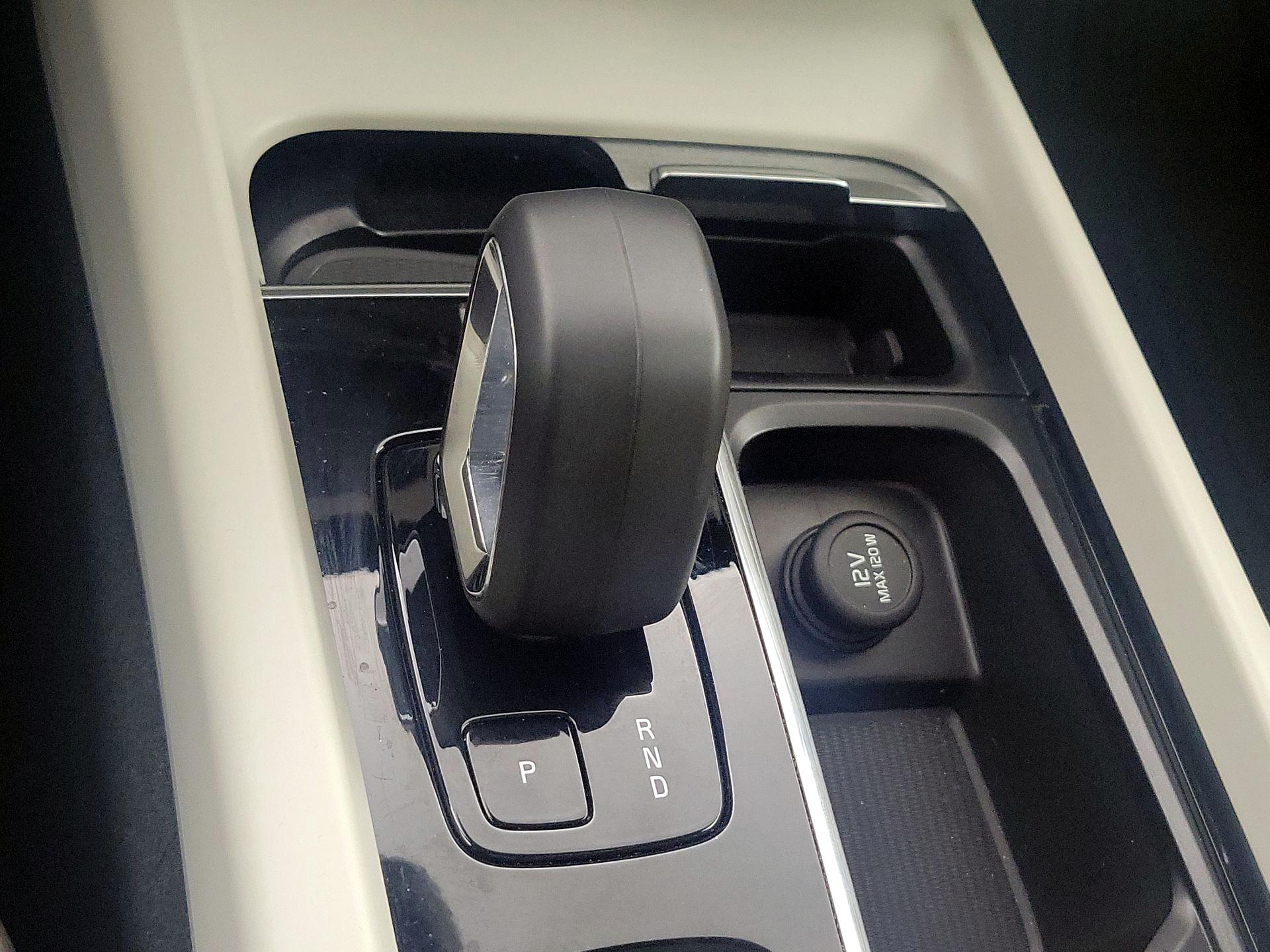 Thumbnail: 2024 Volvo XC60 - 18