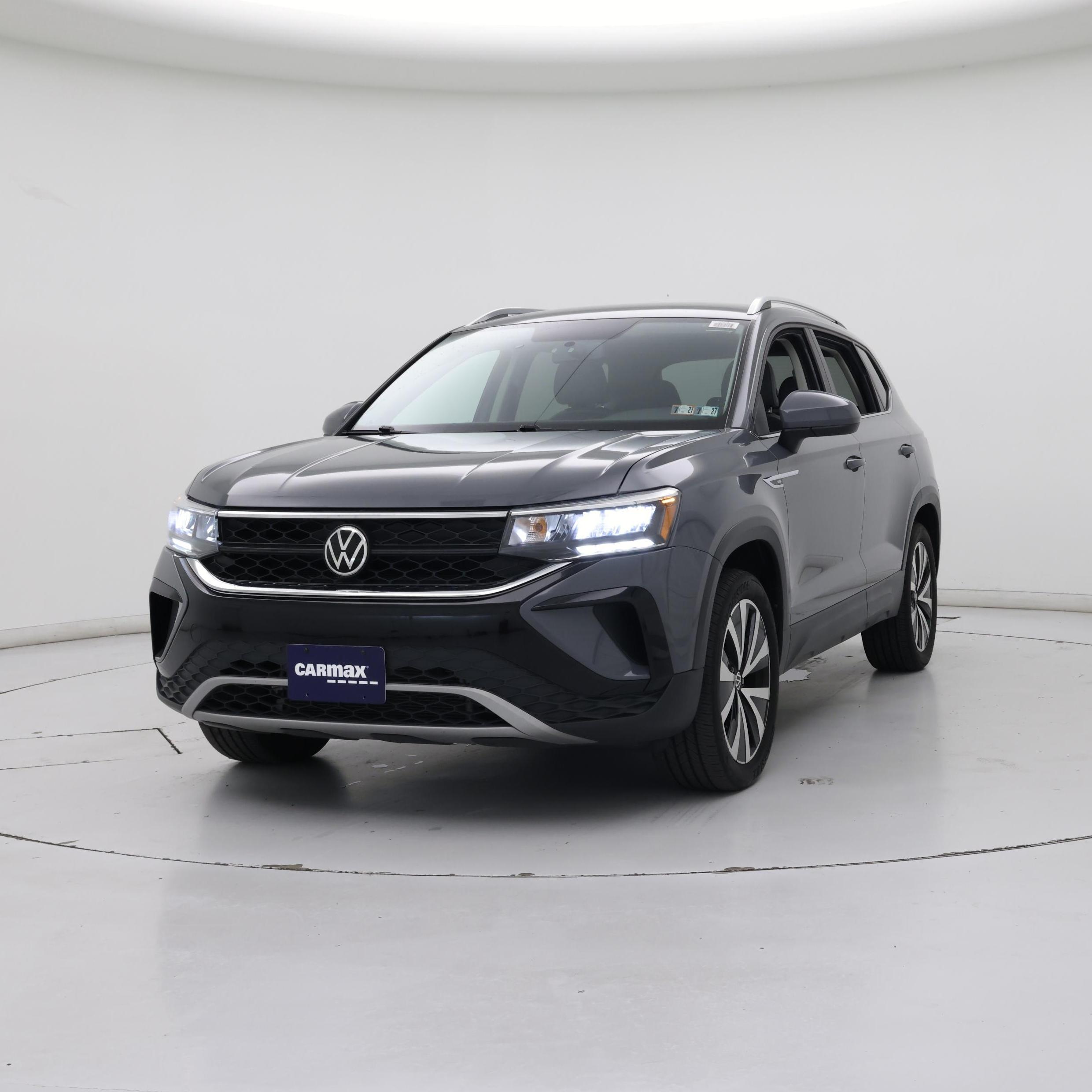 Thumbnail: 2022 Volkswagen Taos - 4