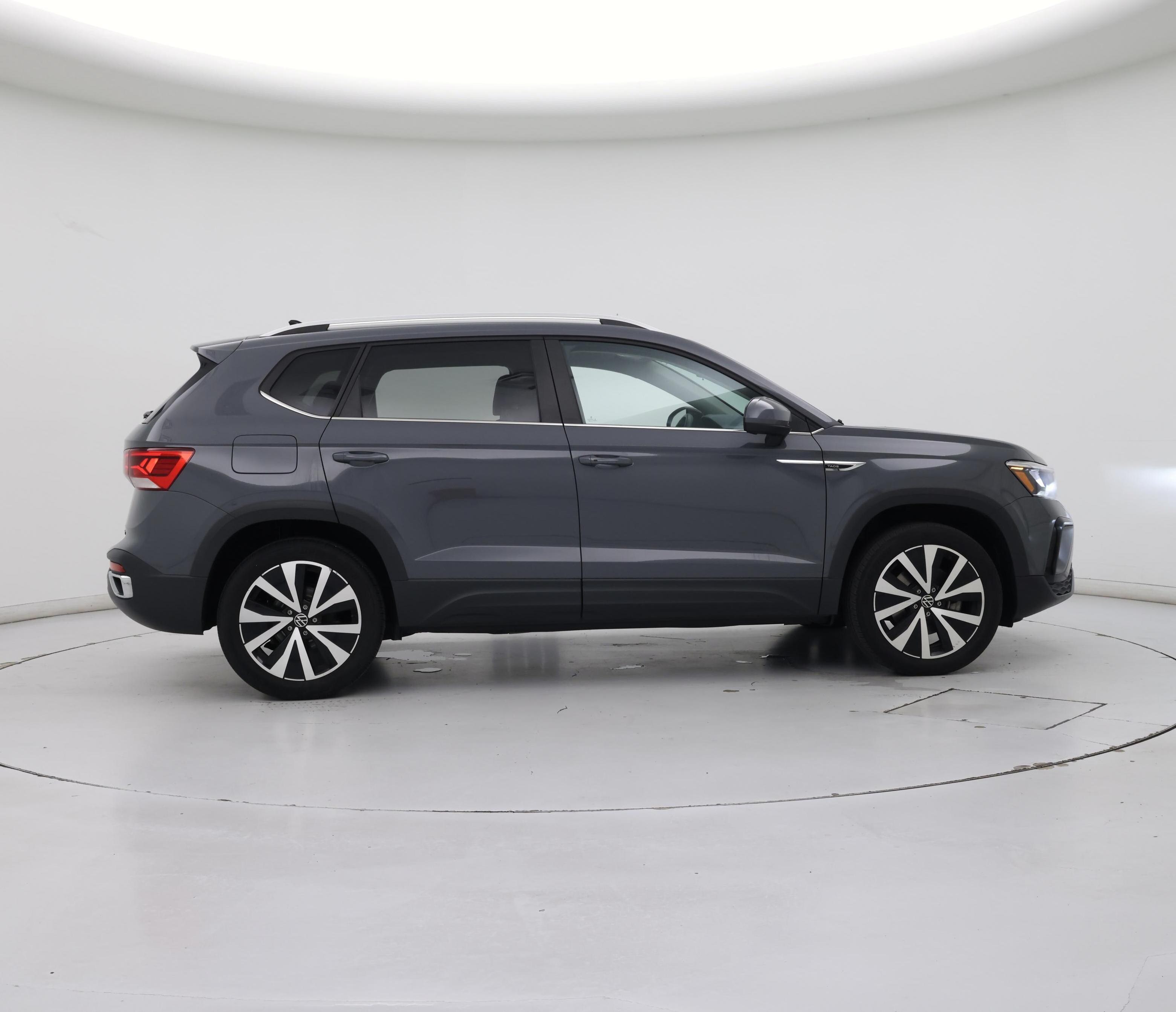 Thumbnail: 2022 Volkswagen Taos - 7