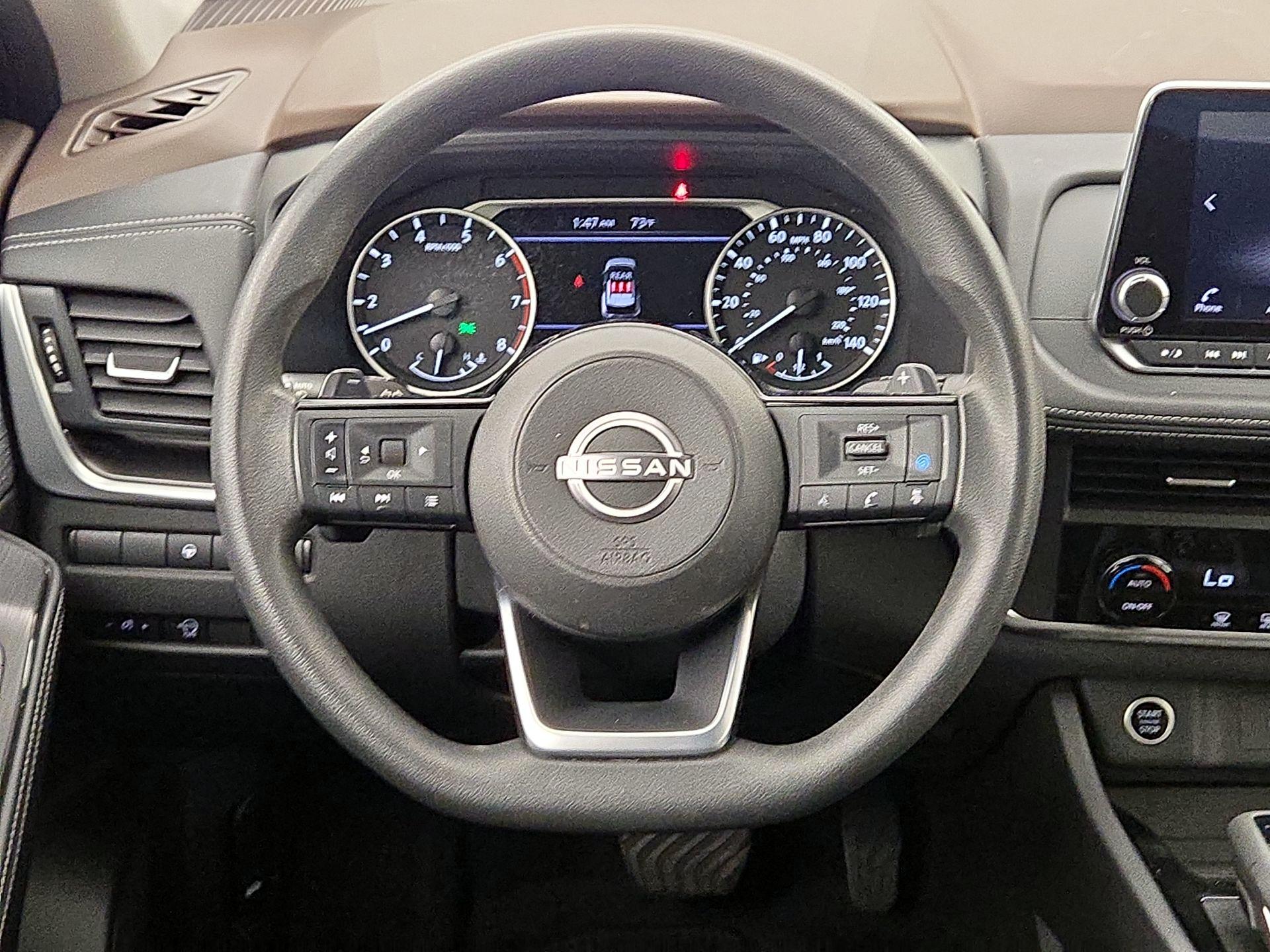 Thumbnail: 2023 Nissan Rogue - 10