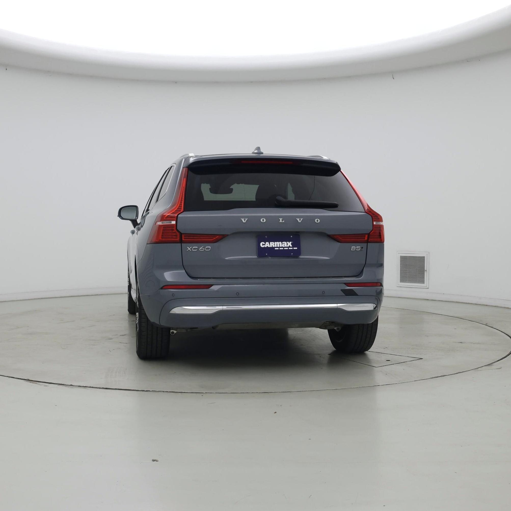 Thumbnail: 2023 Volvo XC60 - 6