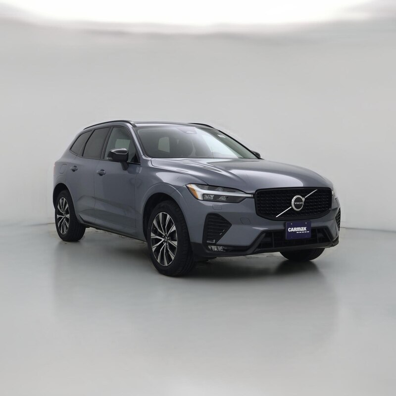 2024 Volvo XC60 B5 Core Dark Theme