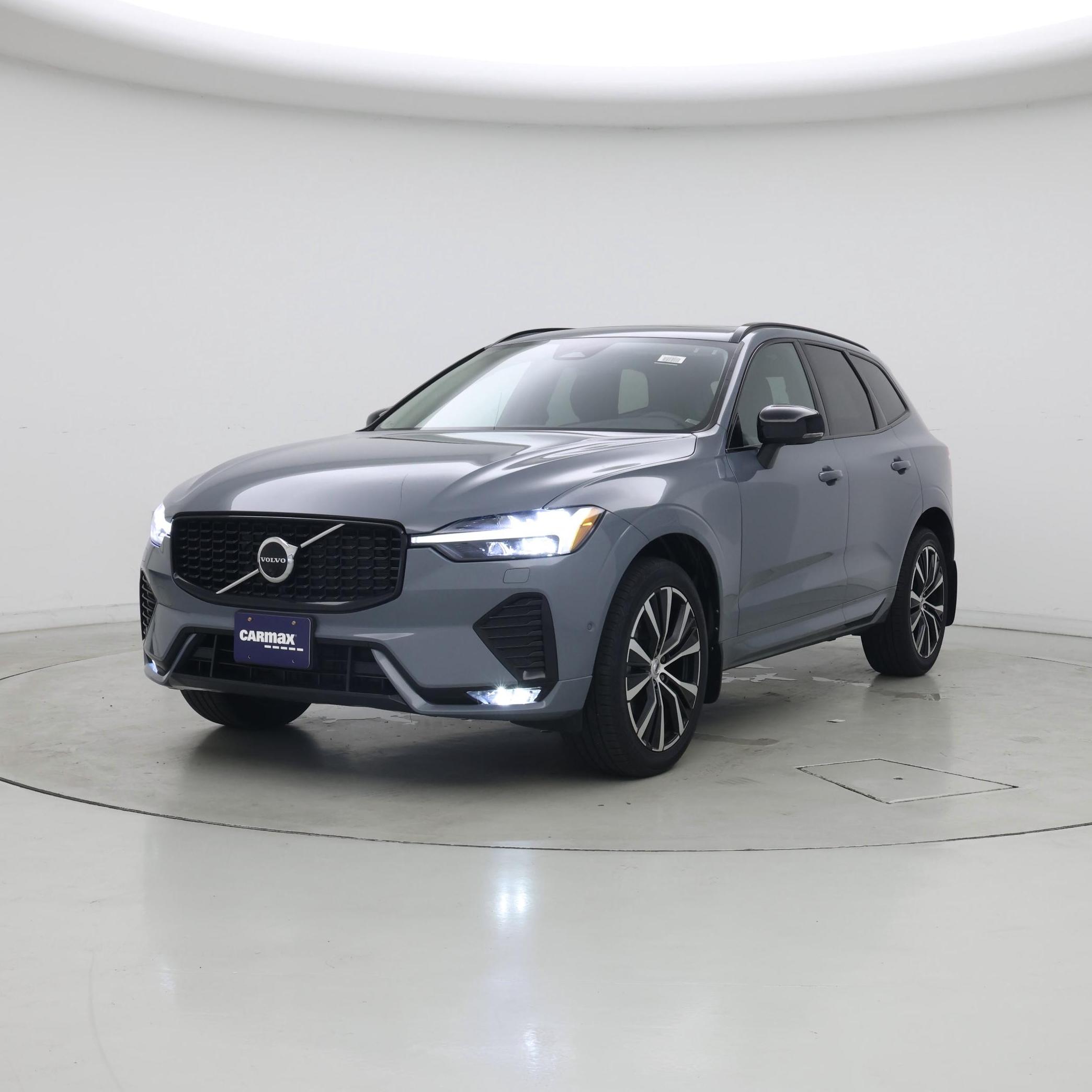 Thumbnail: 2023 Volvo XC60 - 4