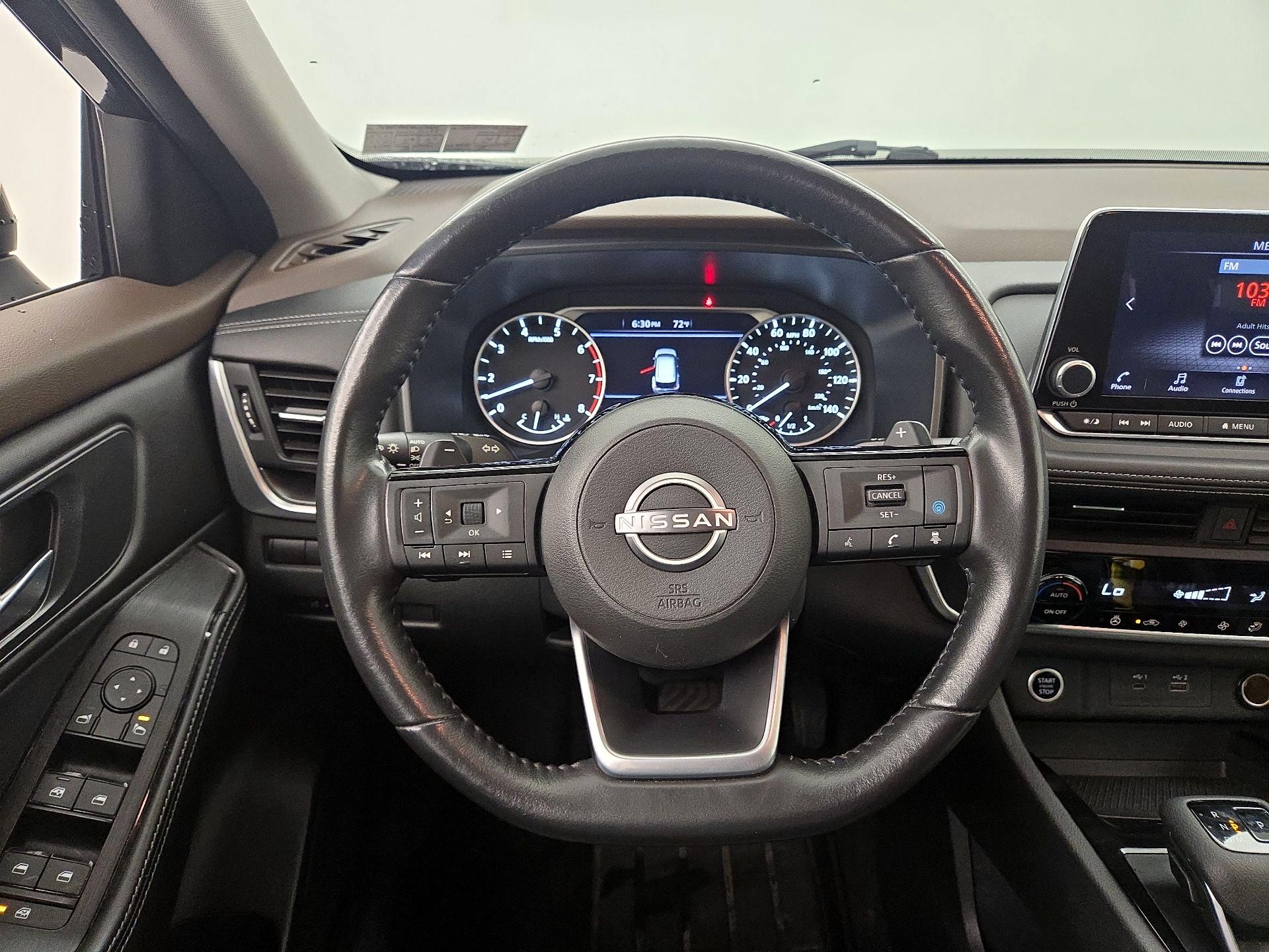 Thumbnail: 2023 Nissan Rogue - 10