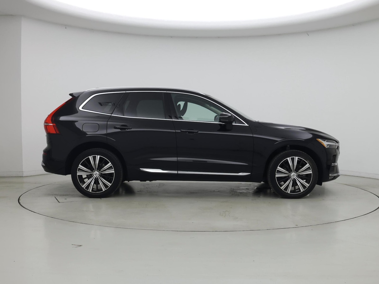 2023 Volvo XC60 Plus - Photo 8