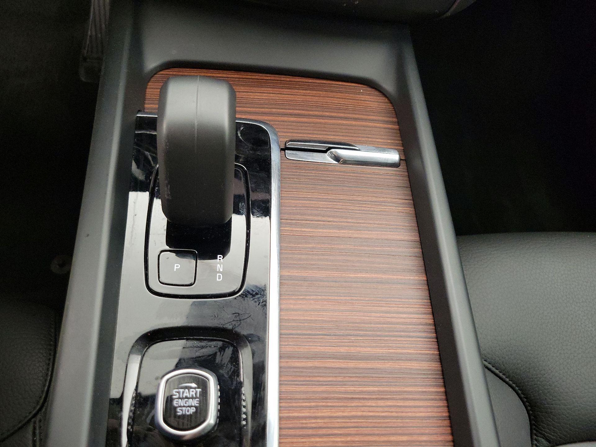 Thumbnail: 2024 Volvo XC60 - 18
