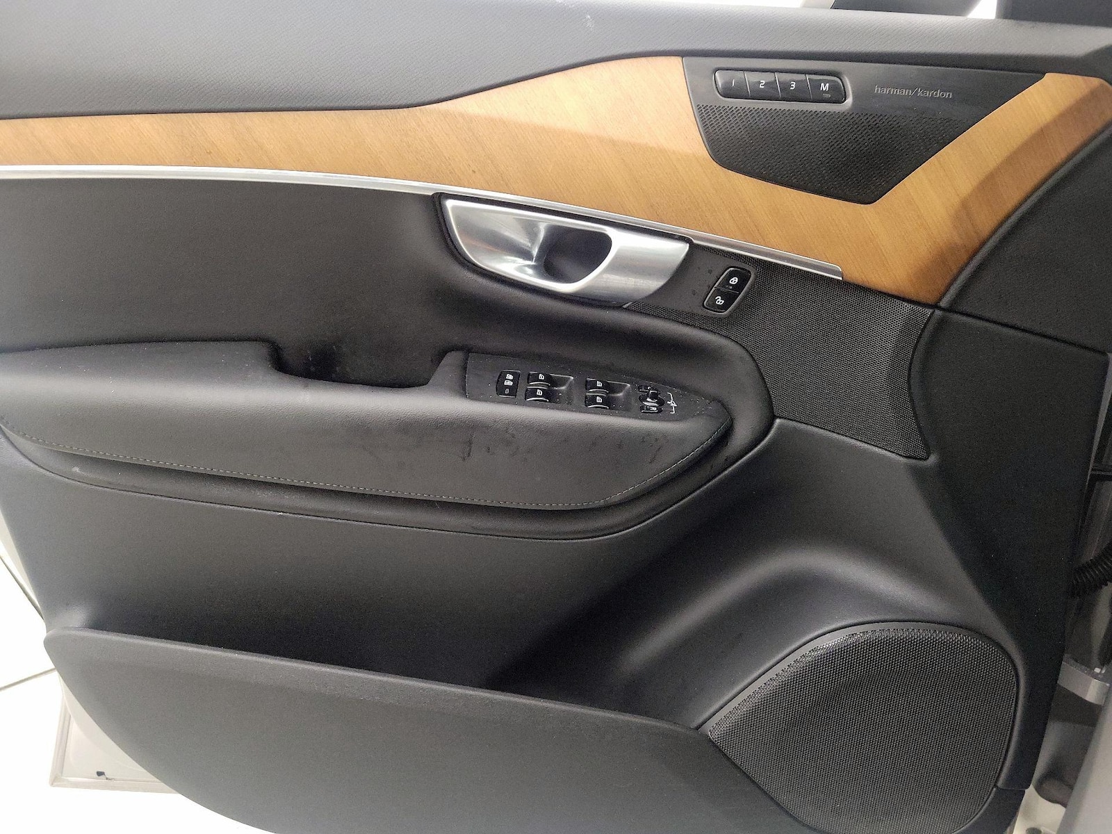 2024 Volvo XC90 Plus - Photo 13