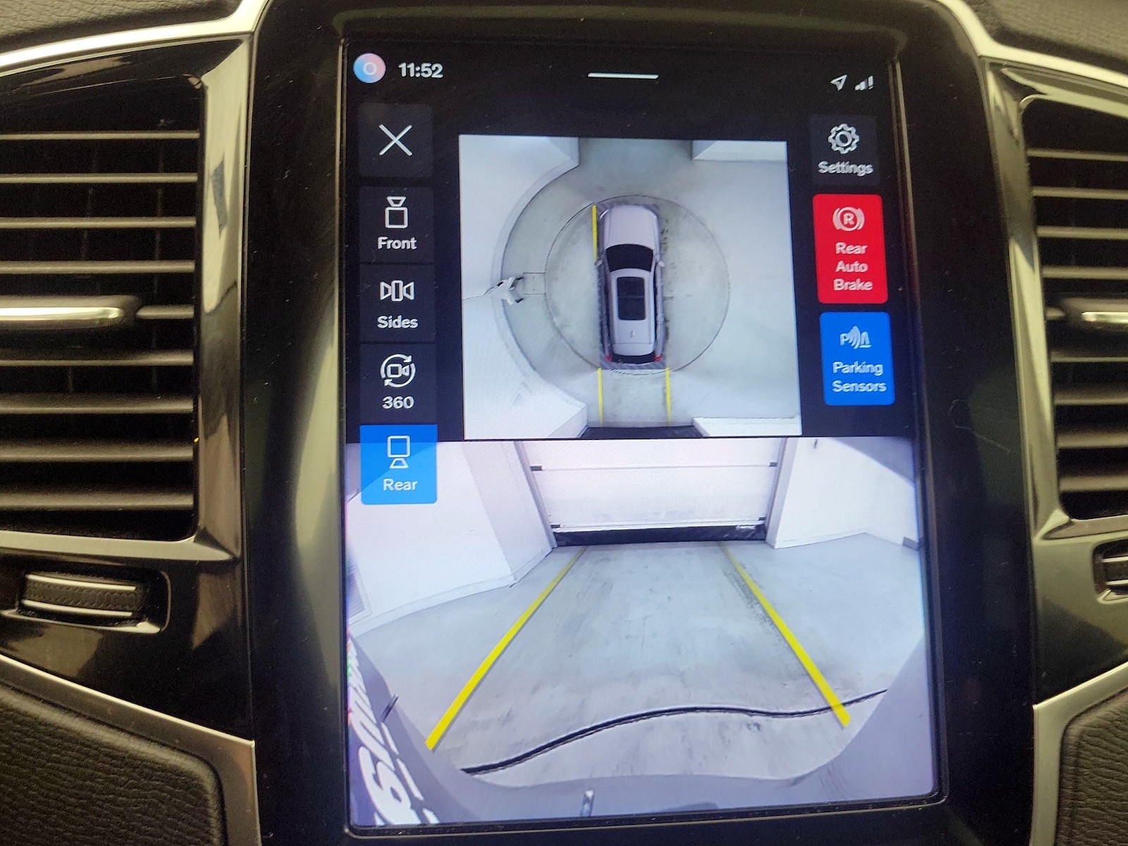 2024 Volvo XC90 Plus - Photo 16