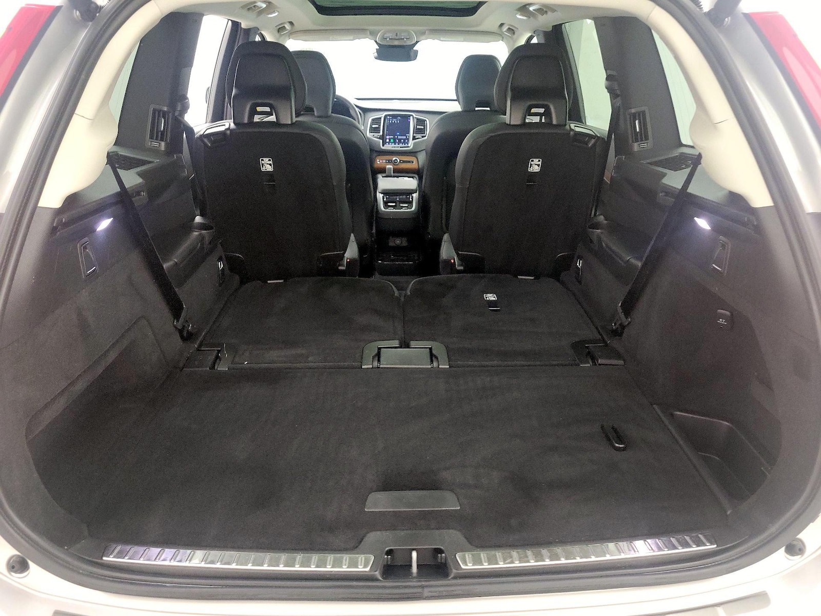 2024 Volvo XC90 Plus - Photo 25