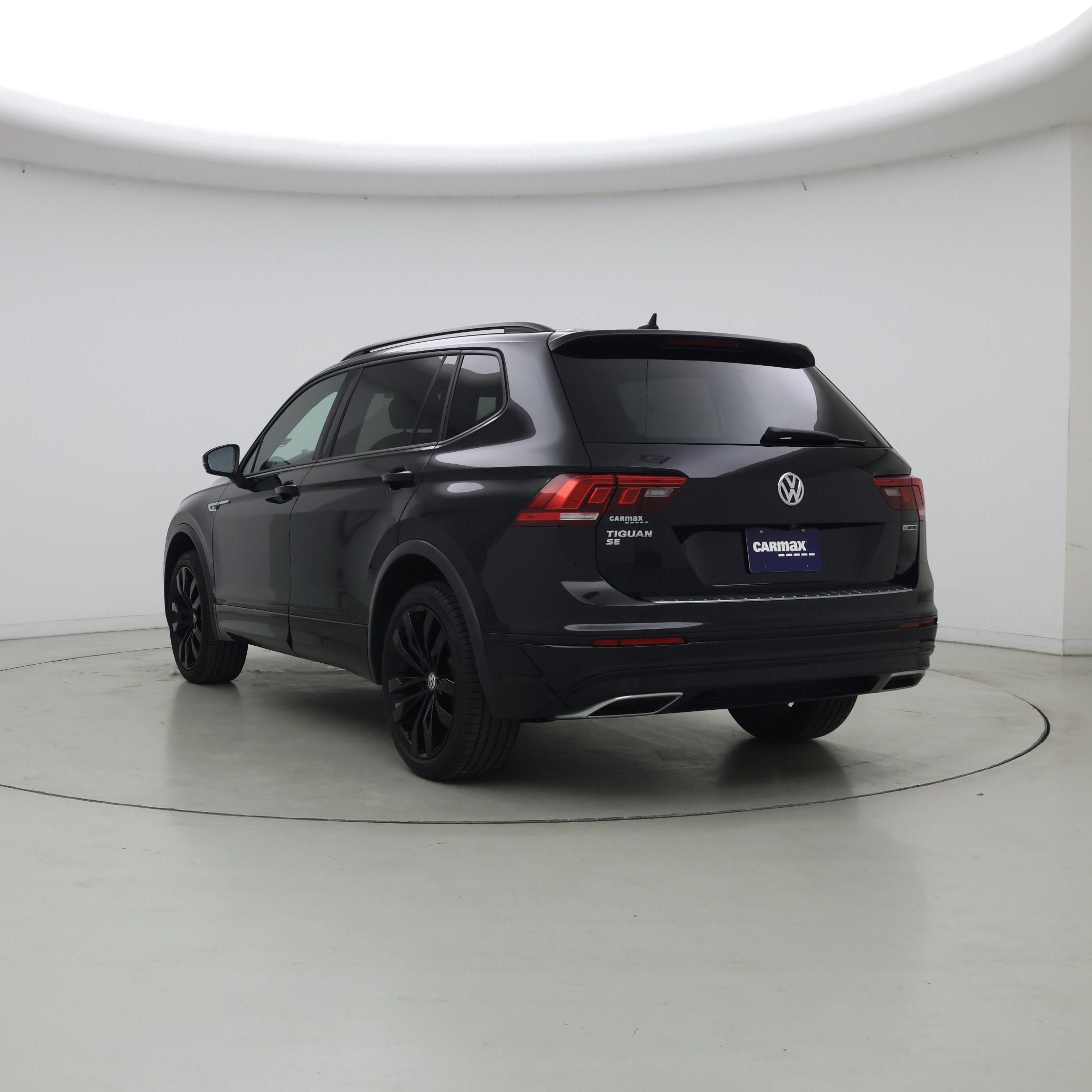 Thumbnail: 2020 Volkswagen Tiguan - 2