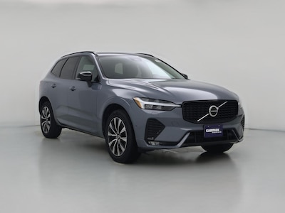 2023 Volvo XC60 B5 Plus Dark Theme