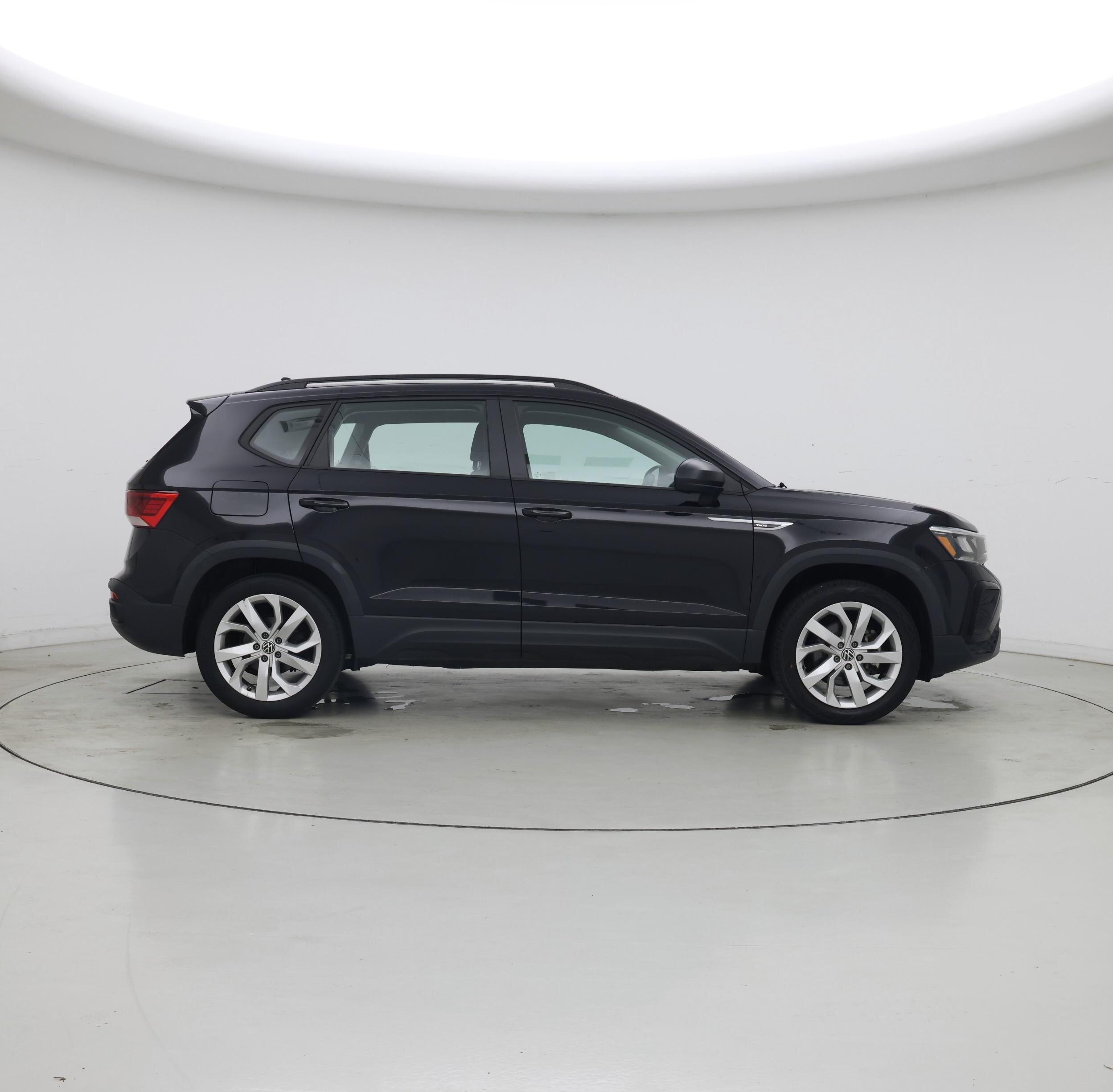 Thumbnail: 2023 Volkswagen Taos - 7