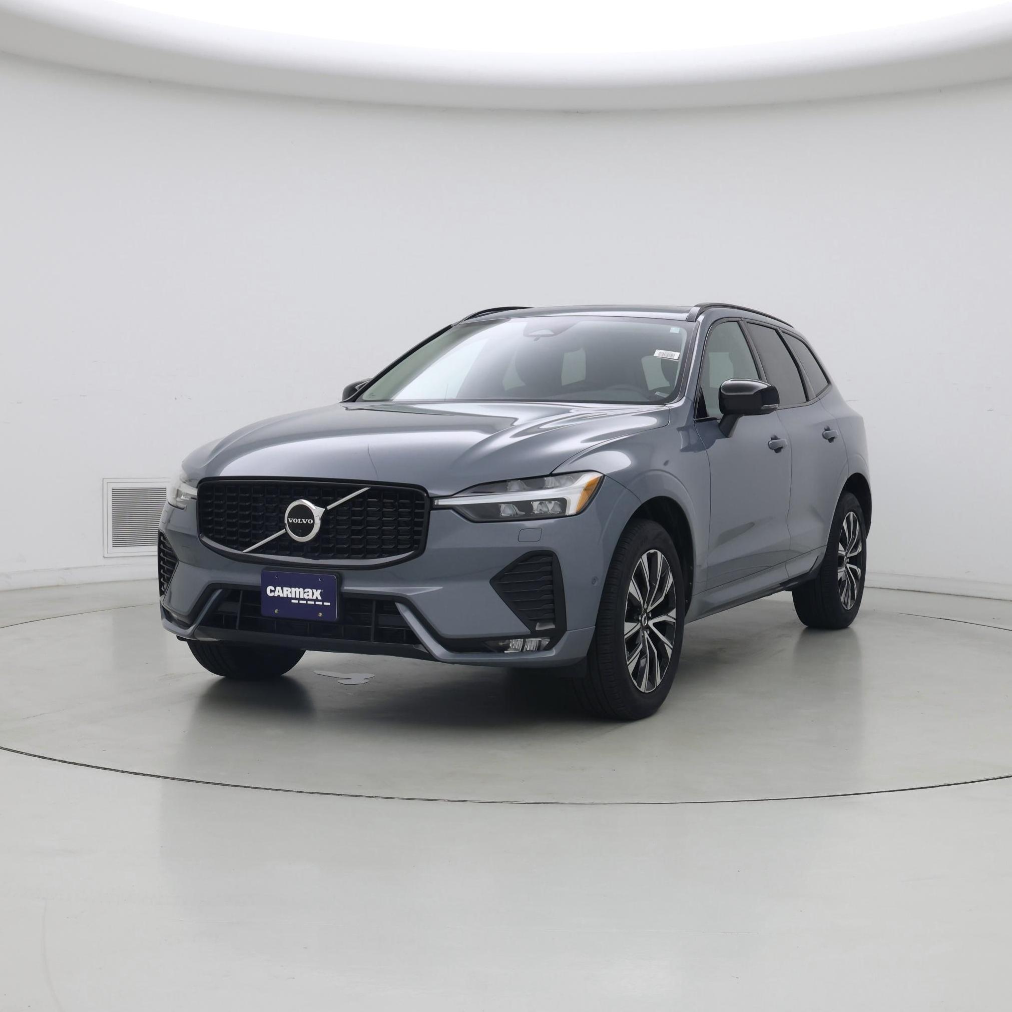 Thumbnail: 2023 Volvo XC60 - 4