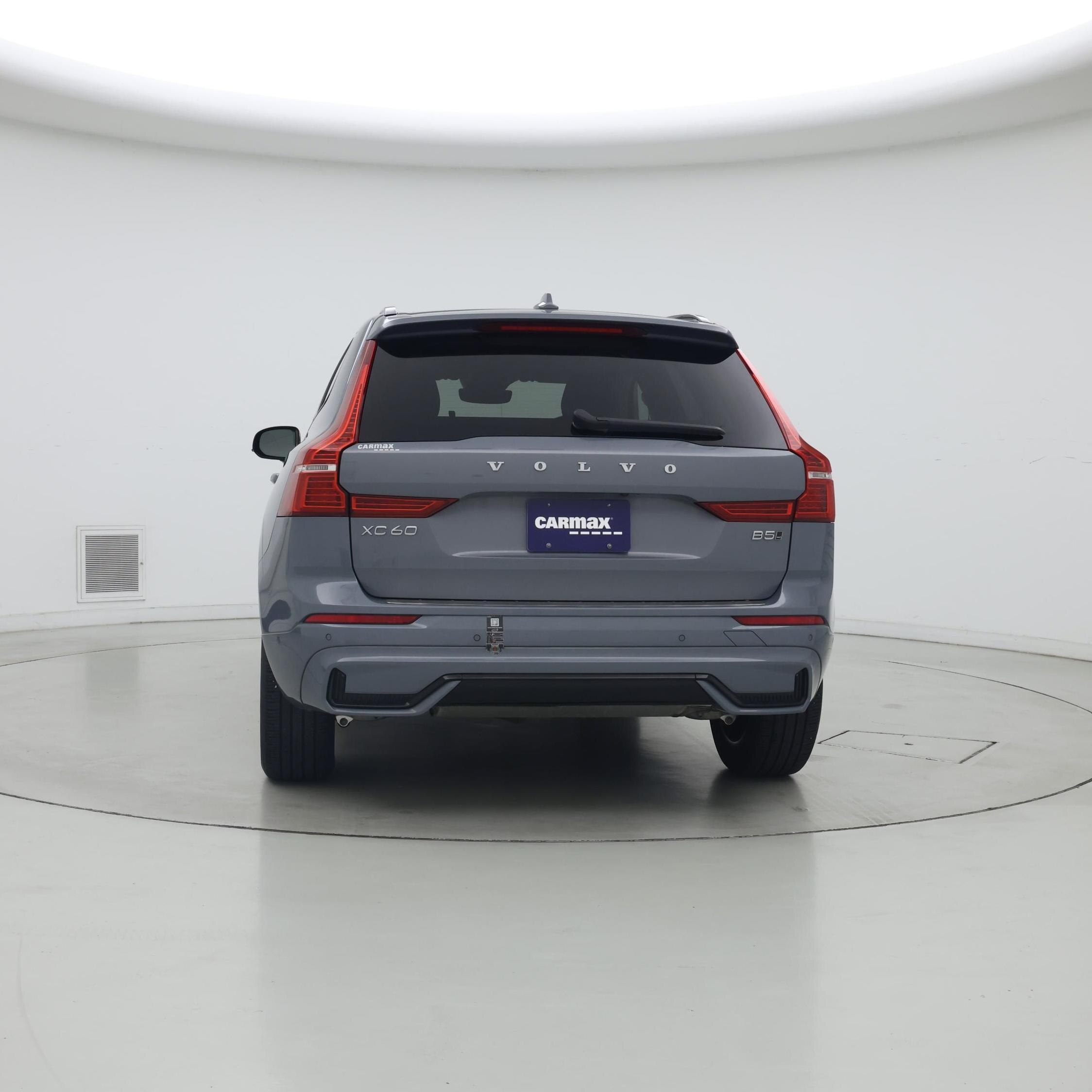 Thumbnail: 2023 Volvo XC60 - 6
