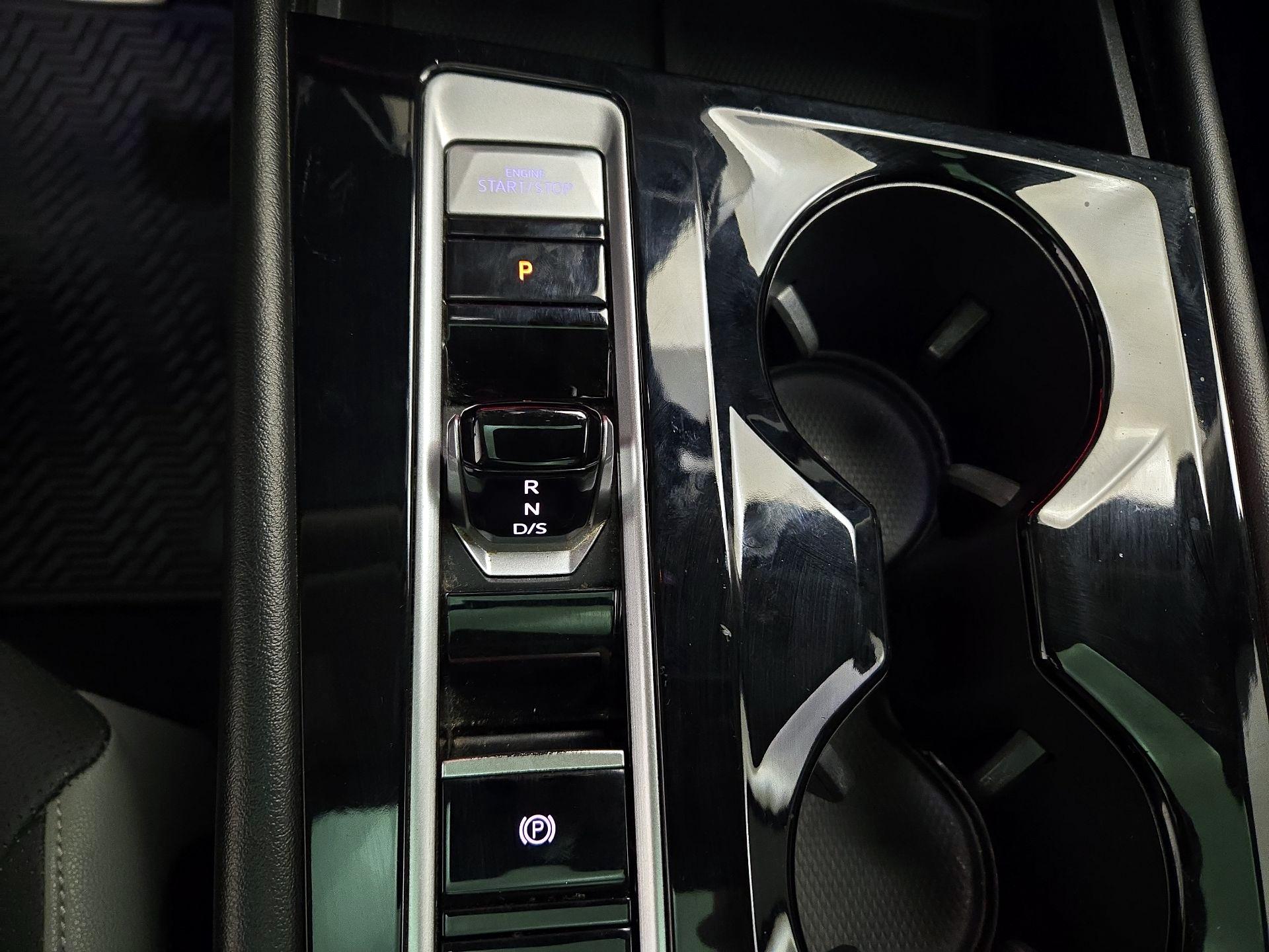 Thumbnail: 2024 Volkswagen Atlas - 18