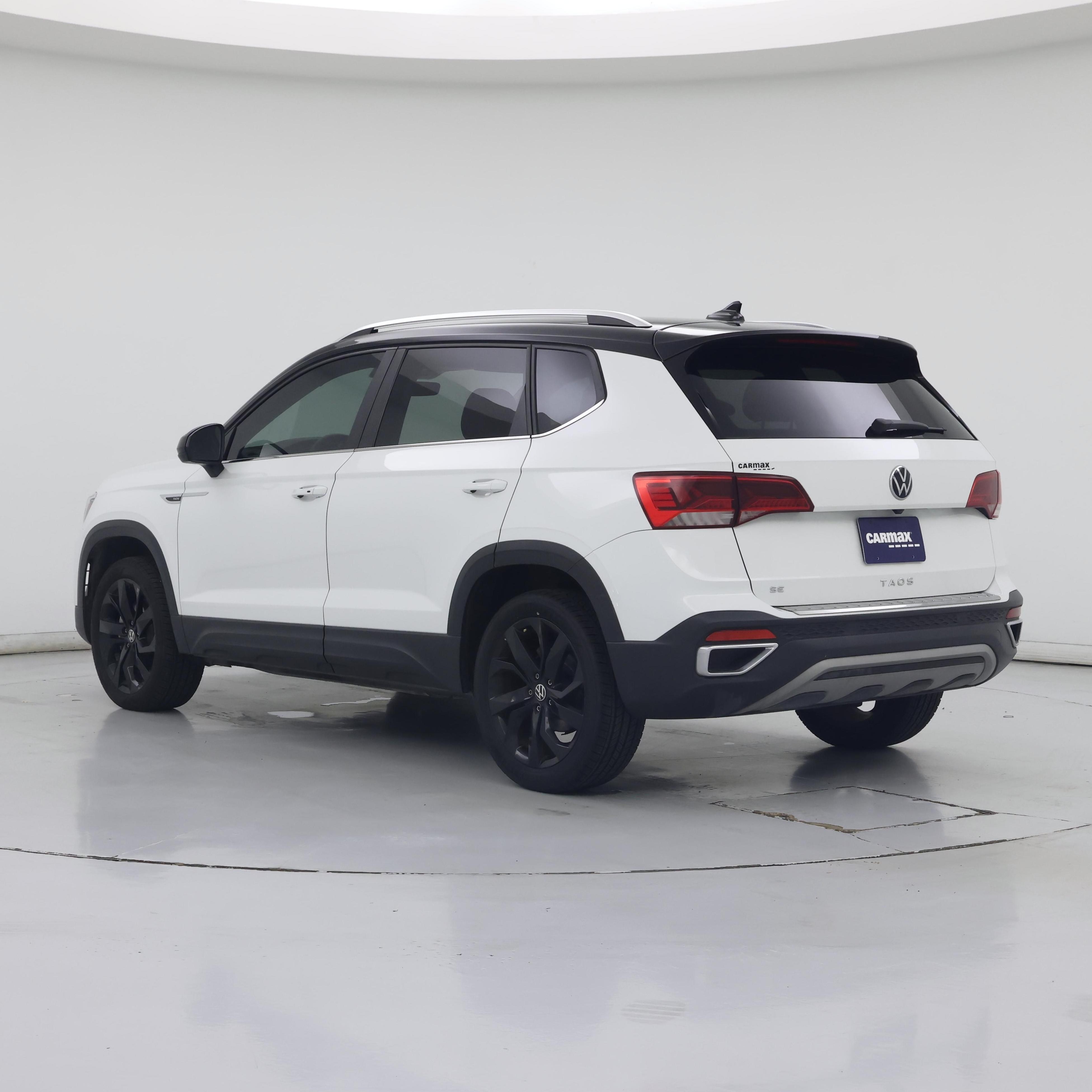 Thumbnail: 2023 Volkswagen Taos - 2