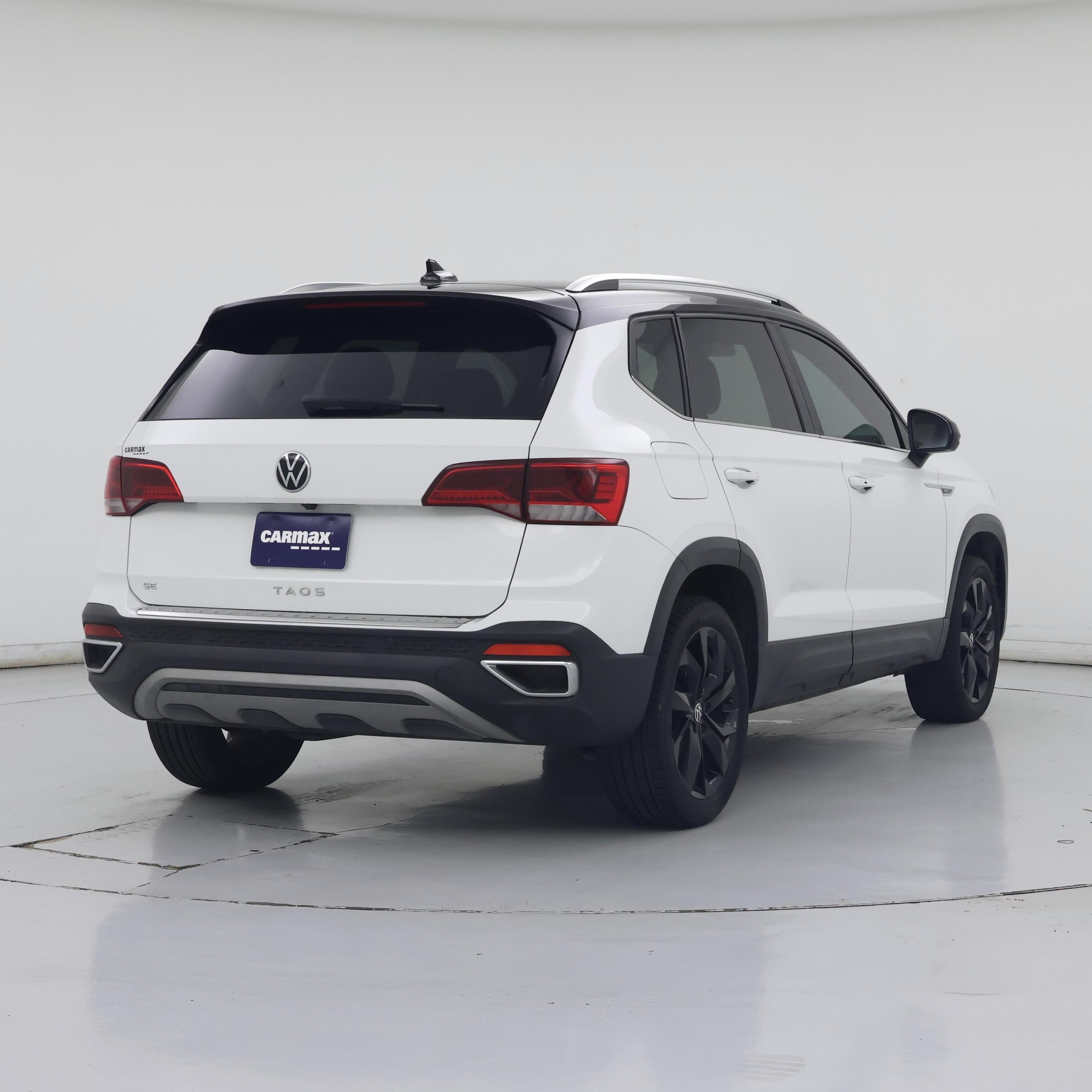 Thumbnail: 2023 Volkswagen Taos - 8