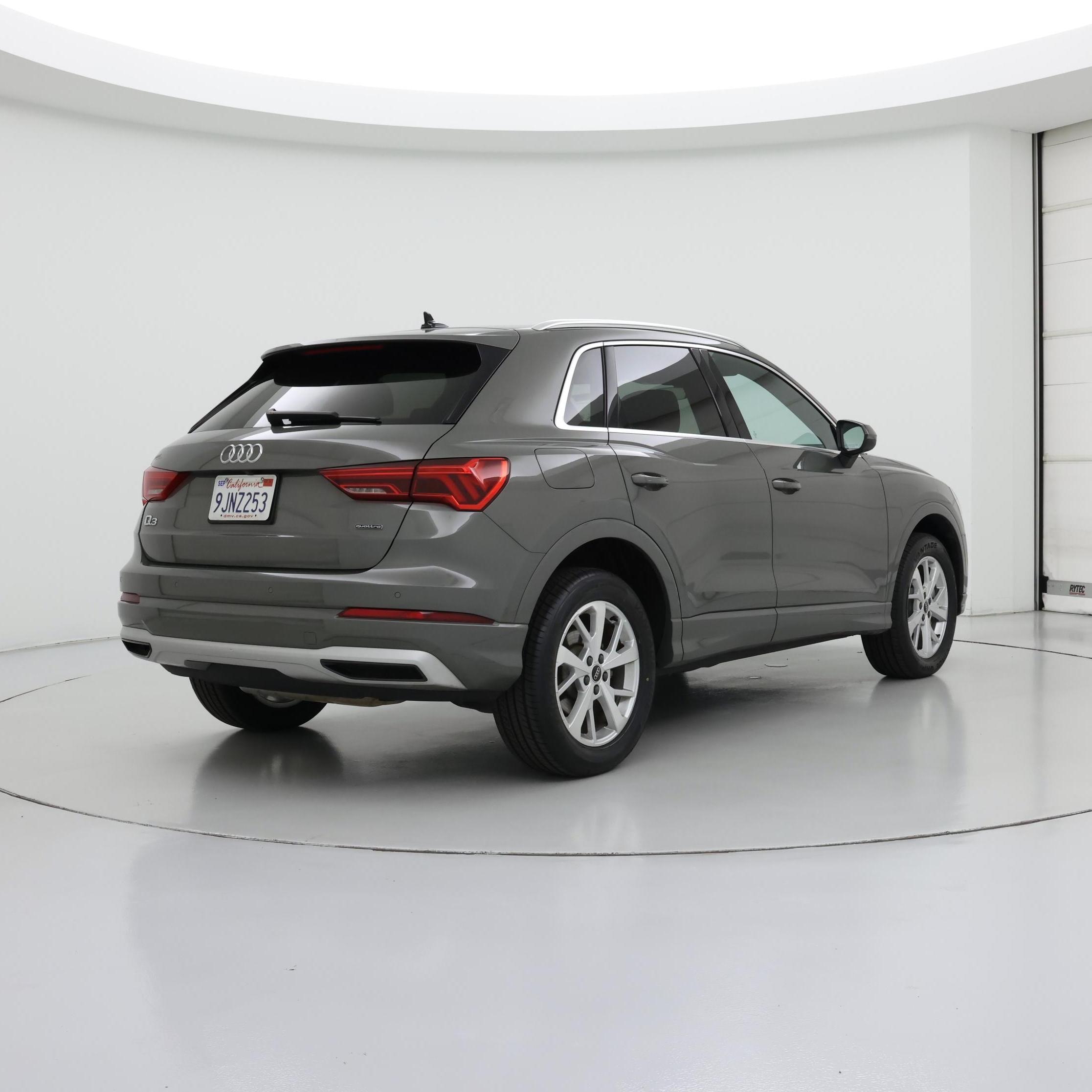 Thumbnail: 2023 Audi Q3 - 8