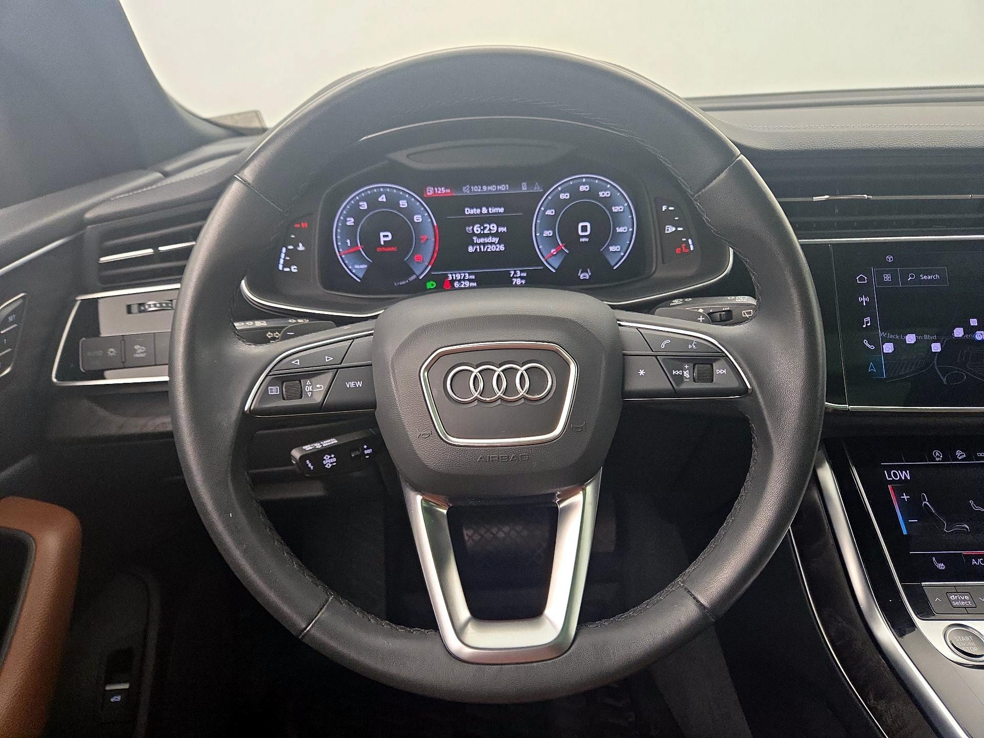 Thumbnail: 2023 Audi Q8 - 10