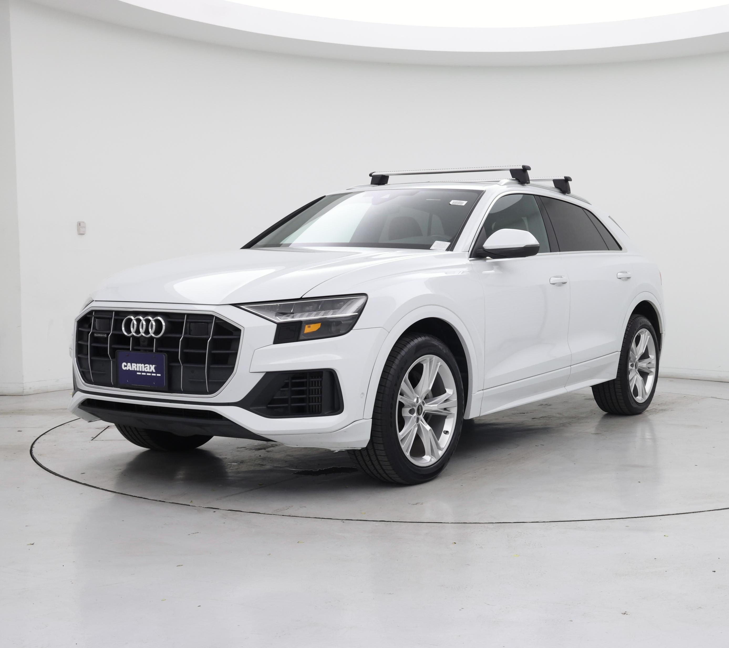 Thumbnail: 2023 Audi Q8 - 4