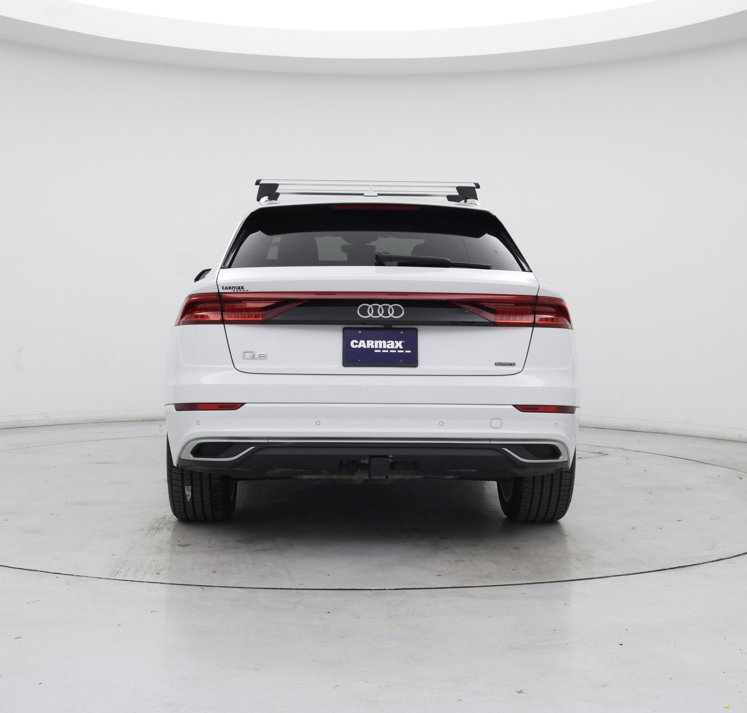Thumbnail: 2023 Audi Q8 - 6