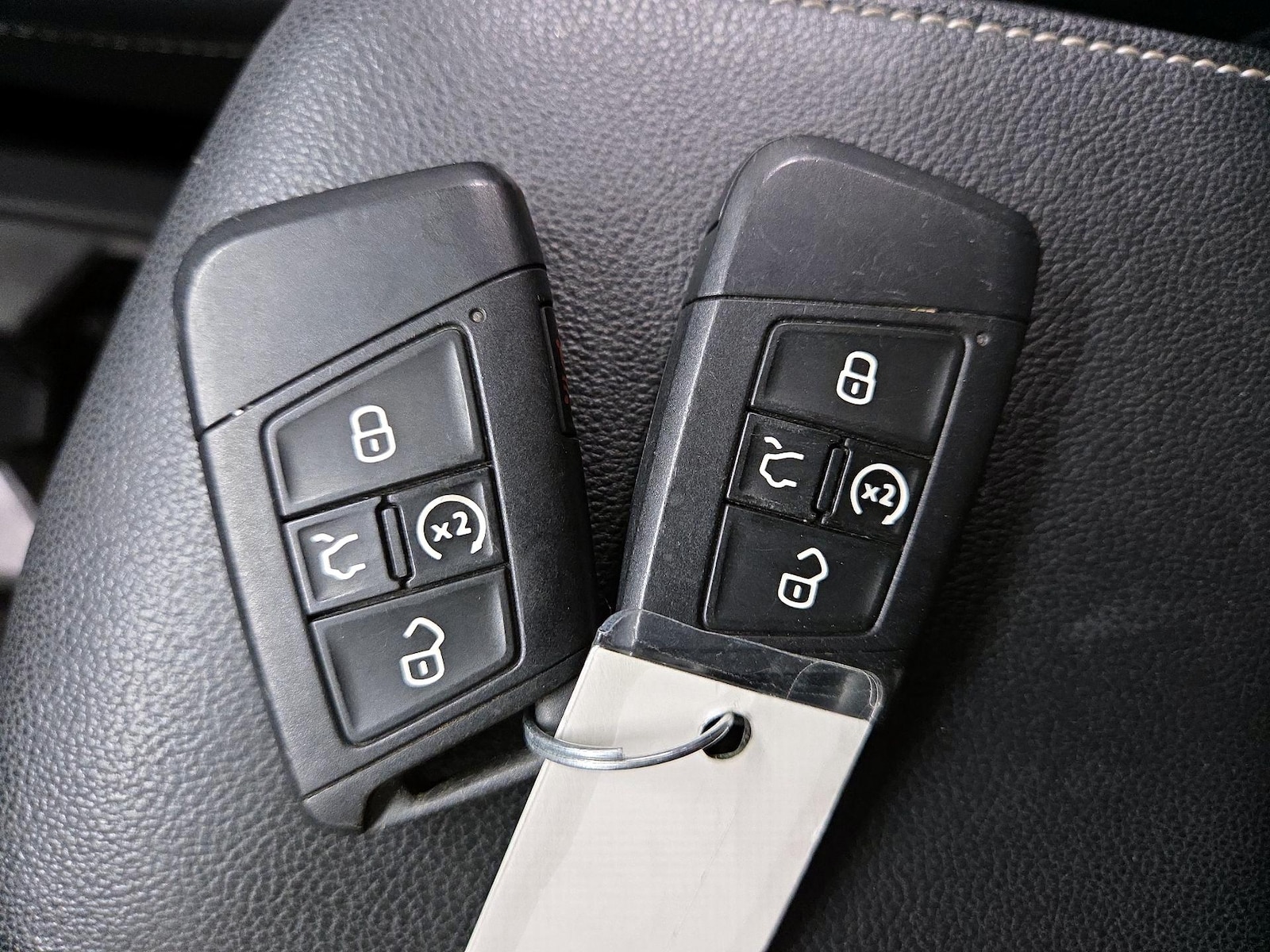 2023 Volkswagen Taos SE - Photo 24