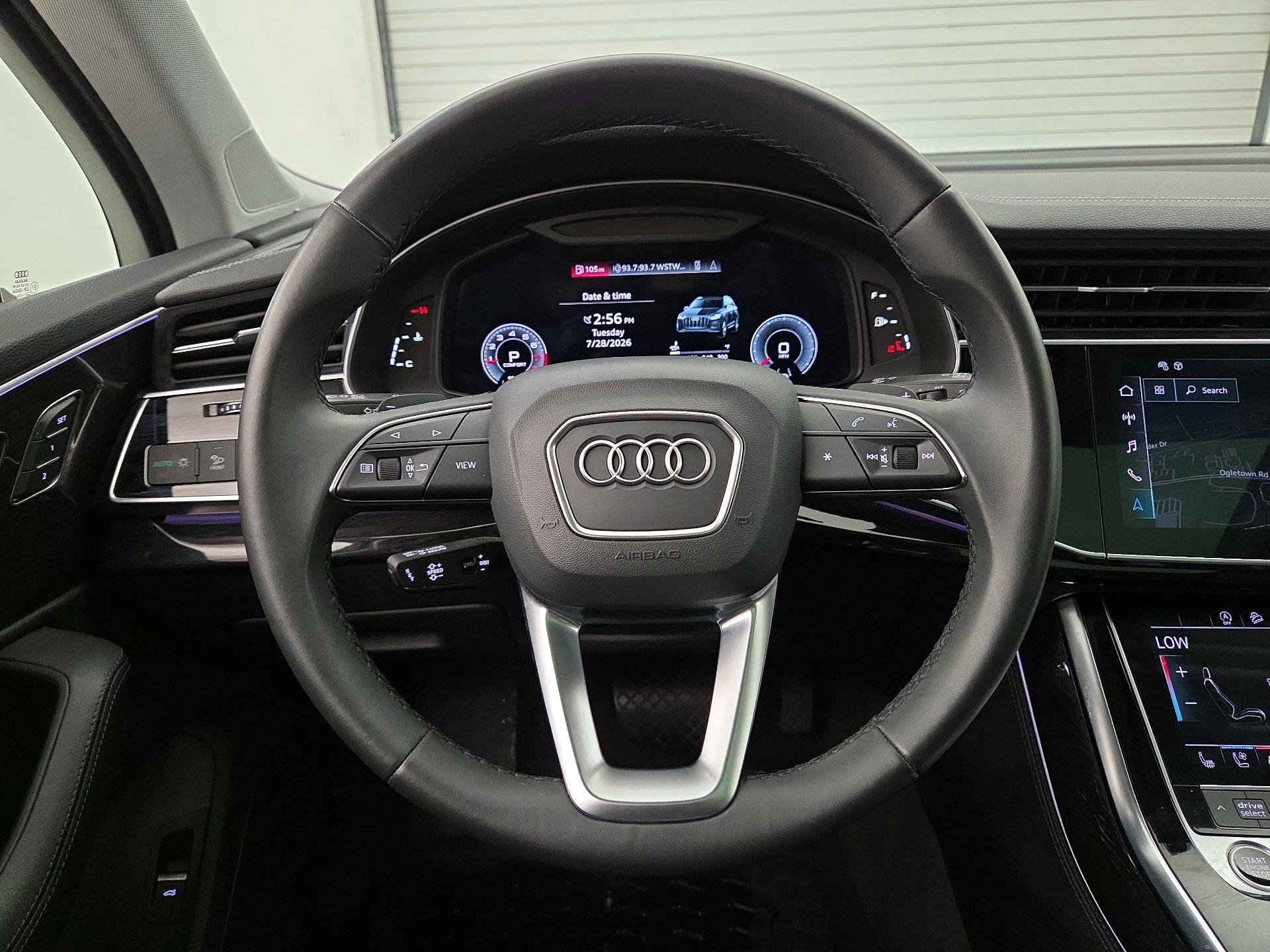 Thumbnail: 2023 Audi Q7 - 10