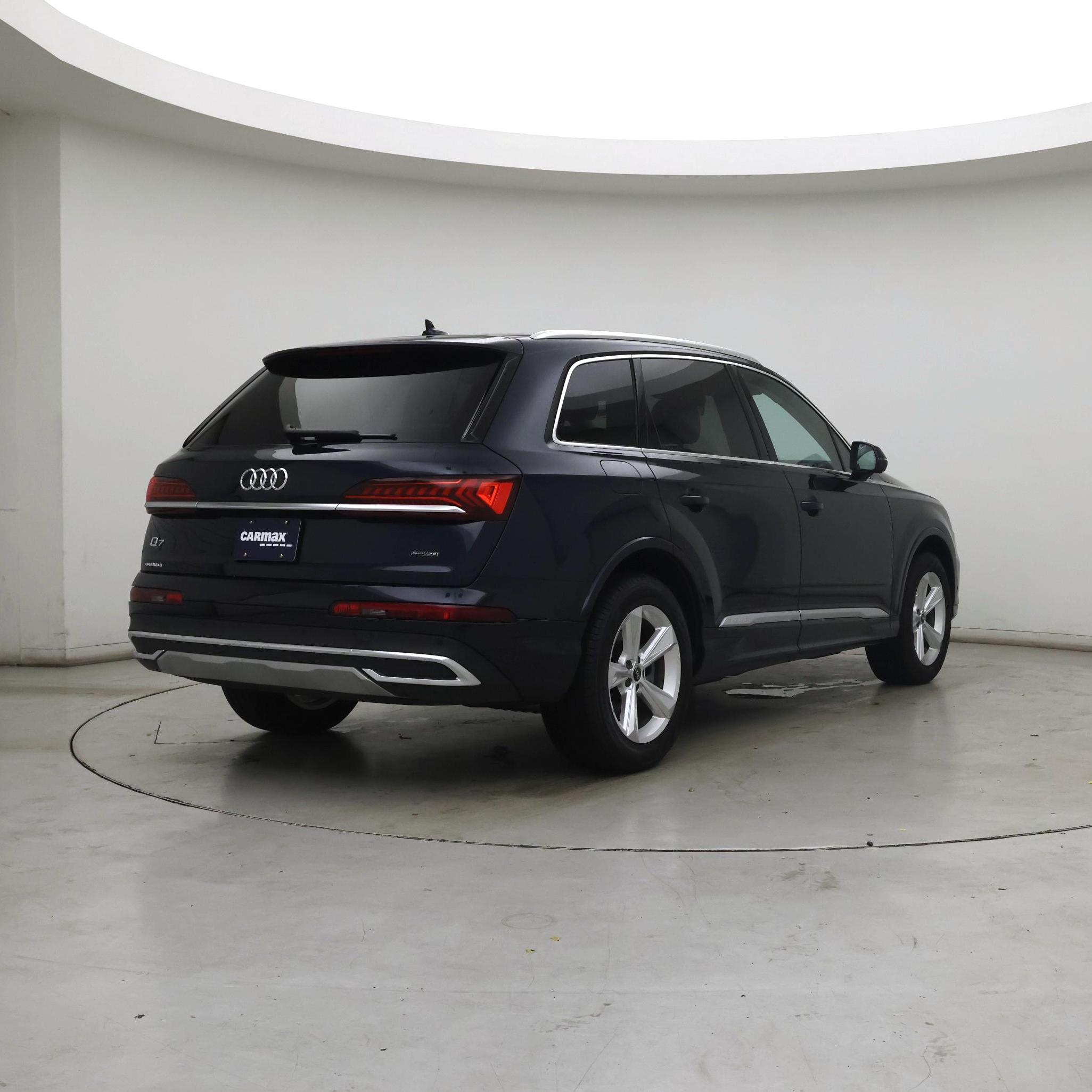 Thumbnail: 2023 Audi Q7 - 8