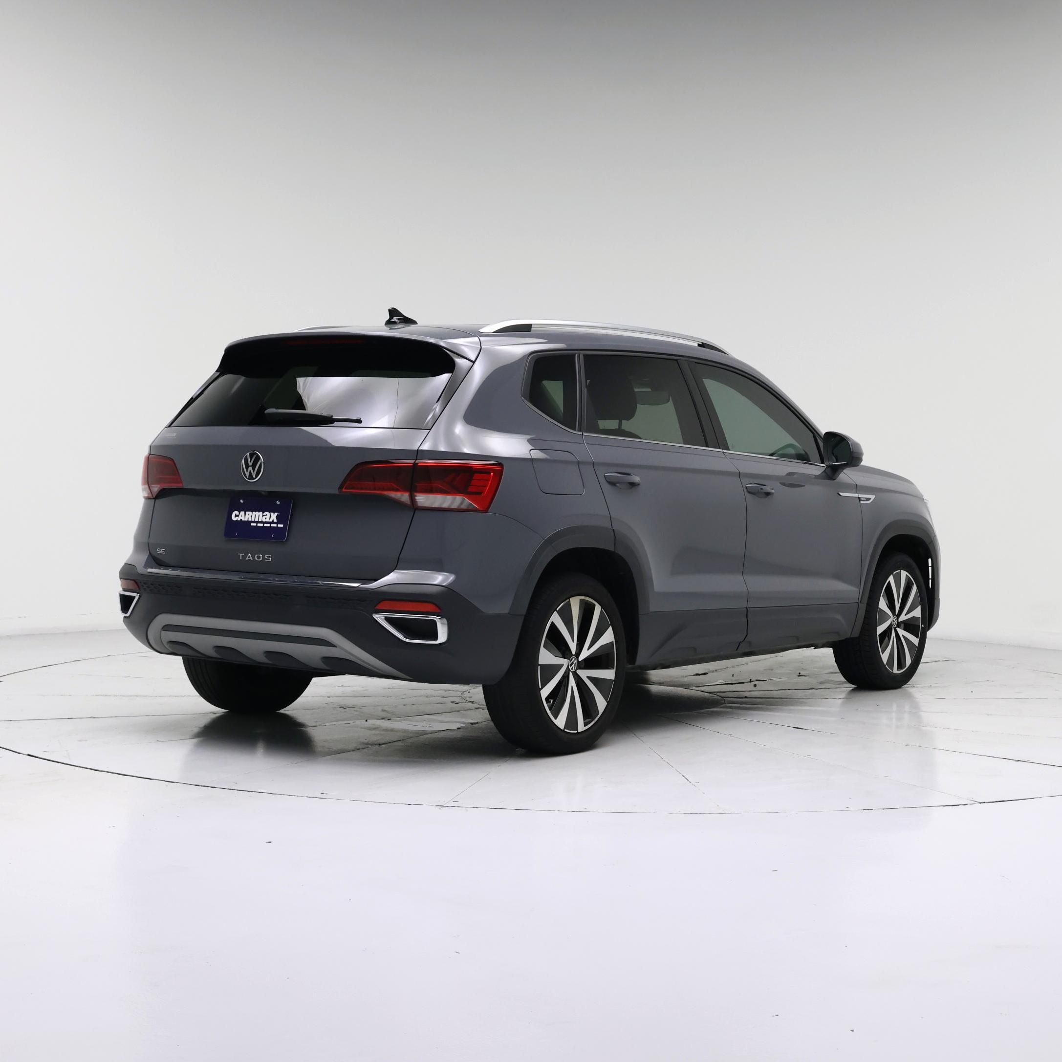 Thumbnail: 2023 Volkswagen Taos - 8