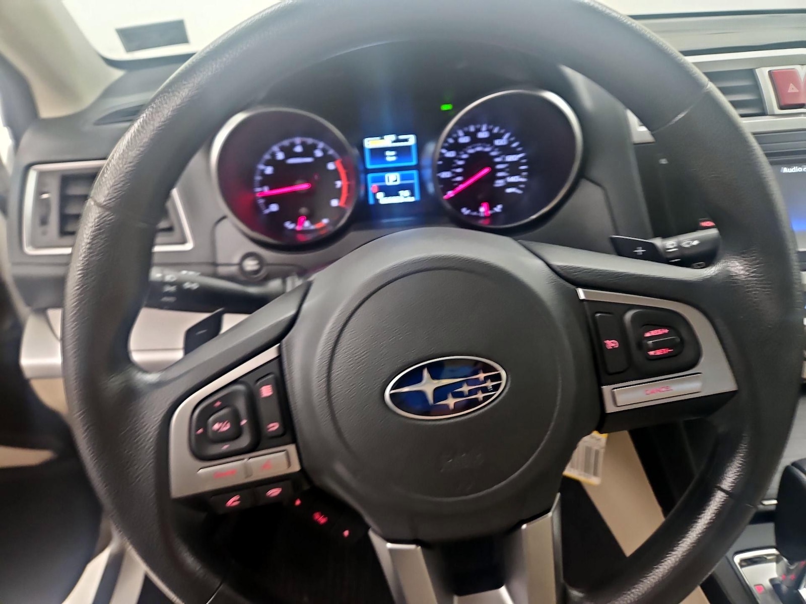 2017 Subaru Outback Base - Photo 11