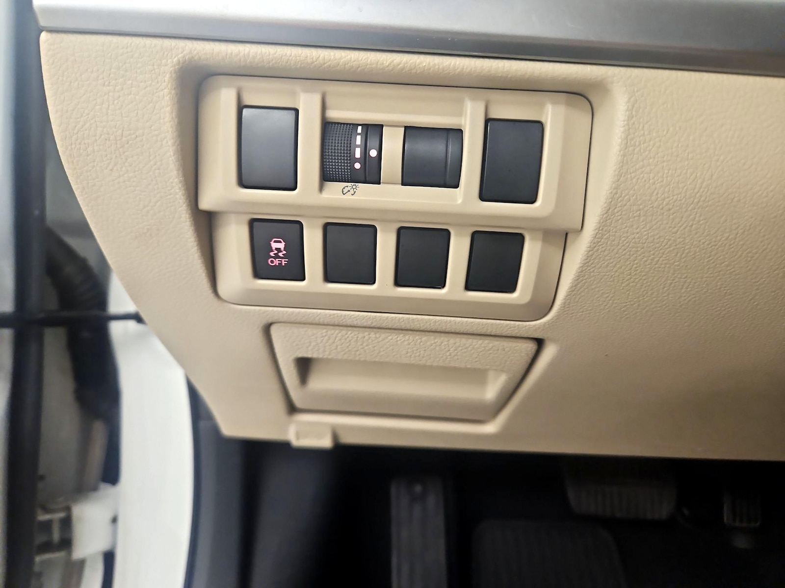 2017 Subaru Outback Base - Photo 14