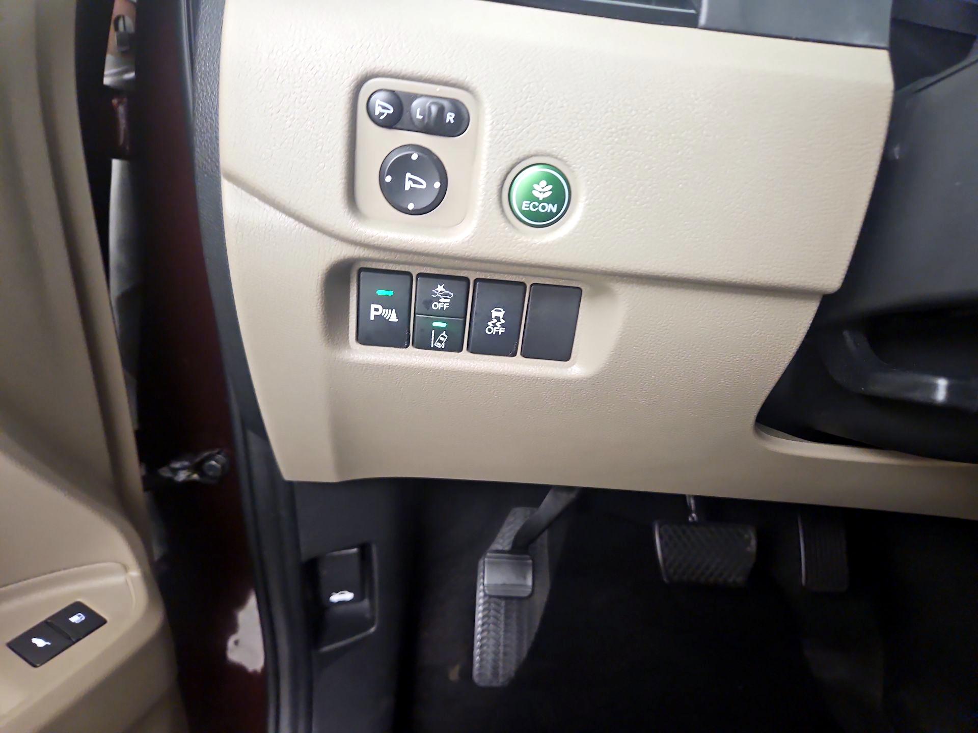 Thumbnail: 2021 Honda Pilot - 13