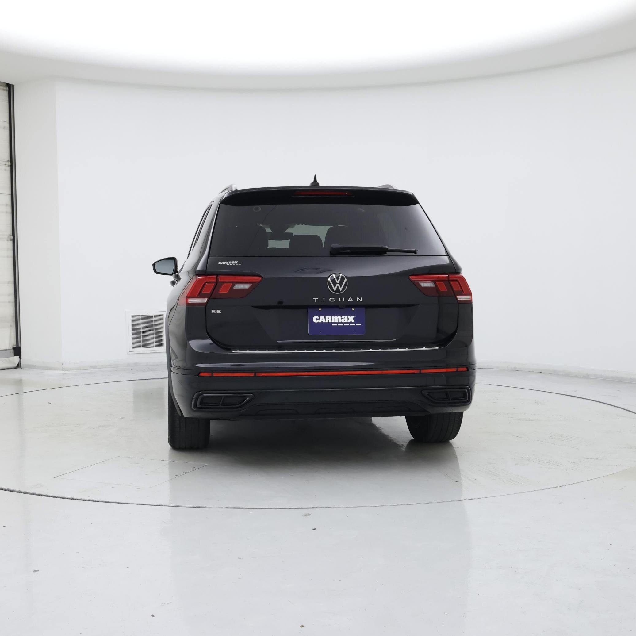 Thumbnail: 2023 Volkswagen Tiguan - 6