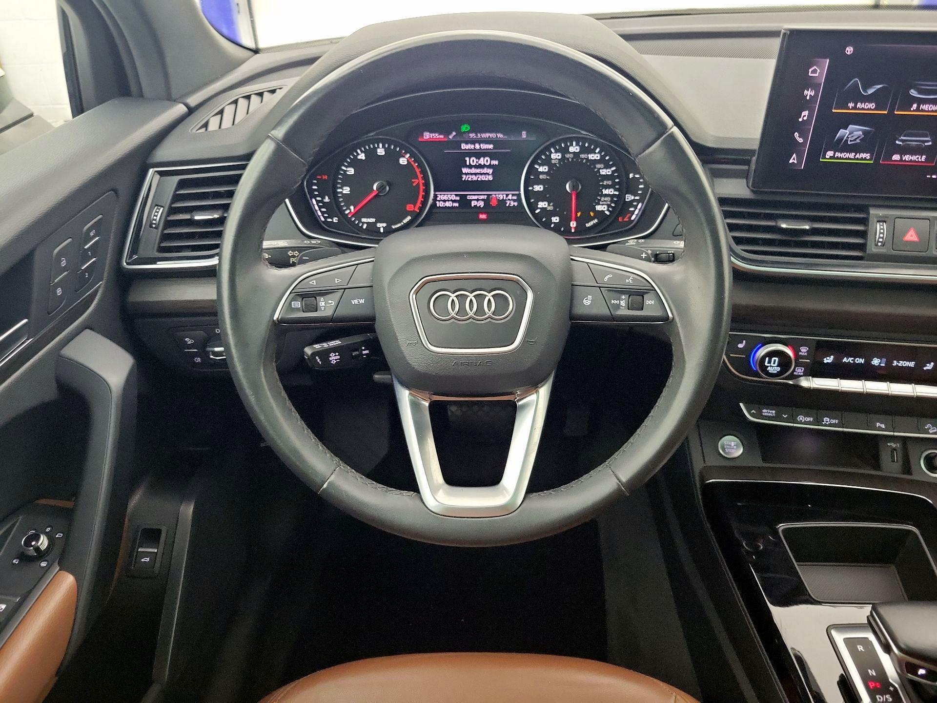Thumbnail: 2023 Audi Q5 - 10