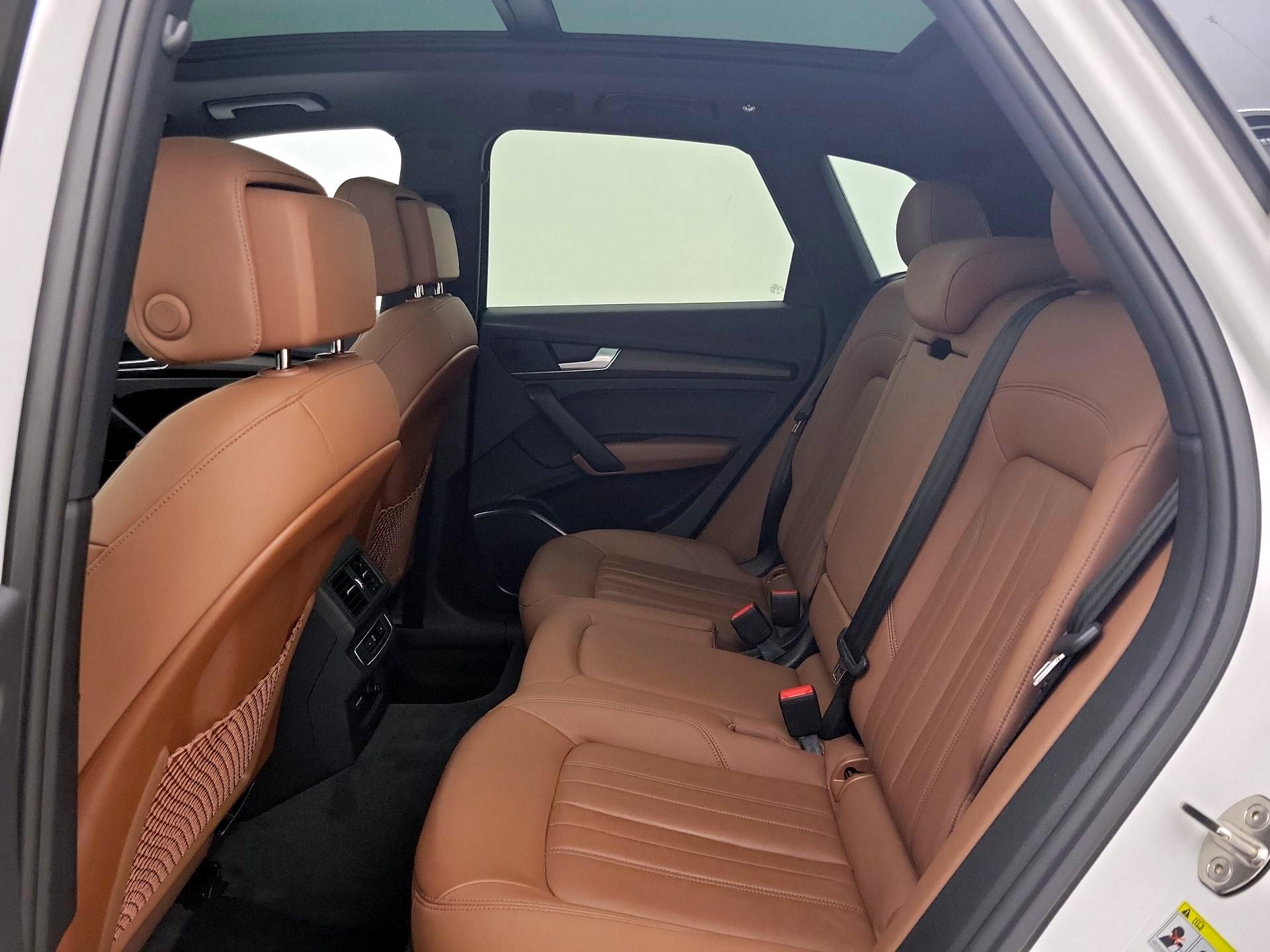 Thumbnail: 2023 Audi Q5 - 20