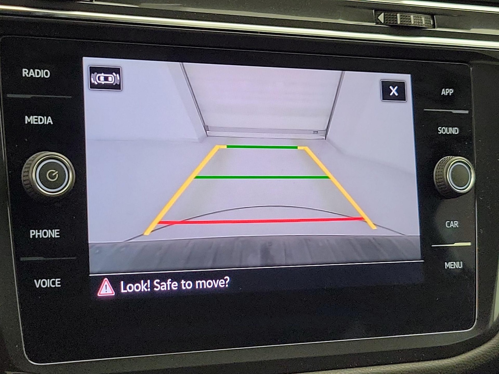 2023 Volkswagen Tiguan SE R-LINE BLACK - Photo 15