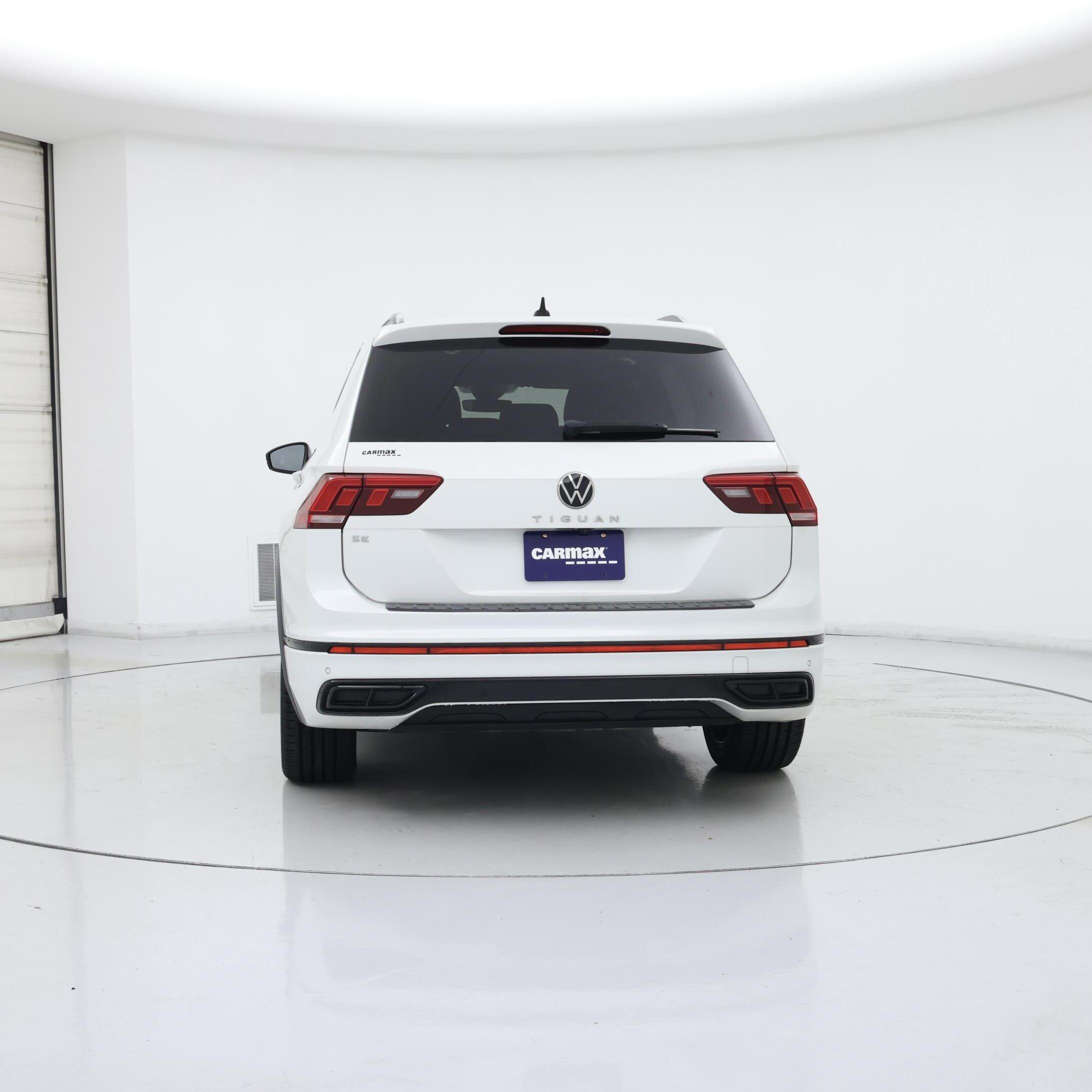 Thumbnail: 2023 Volkswagen Tiguan - 6