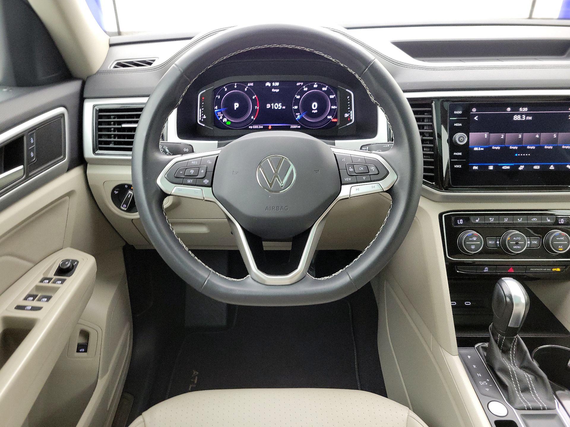 Thumbnail: 2023 Volkswagen Atlas - 10