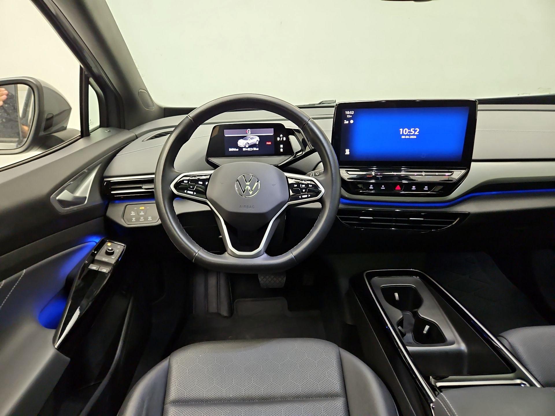Thumbnail: 2023 Volkswagen ID.4 - 10