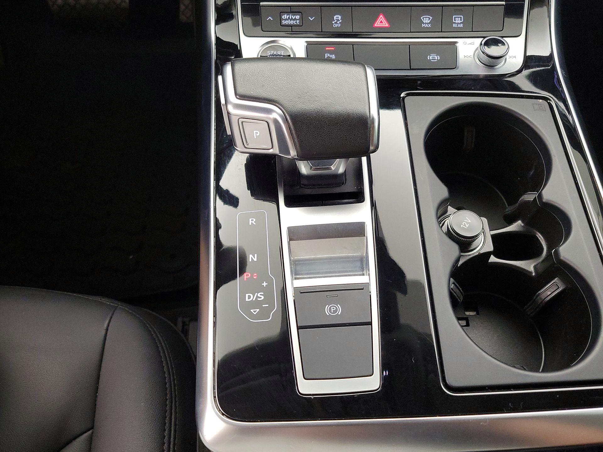 Thumbnail: 2023 Audi Q7 - 17