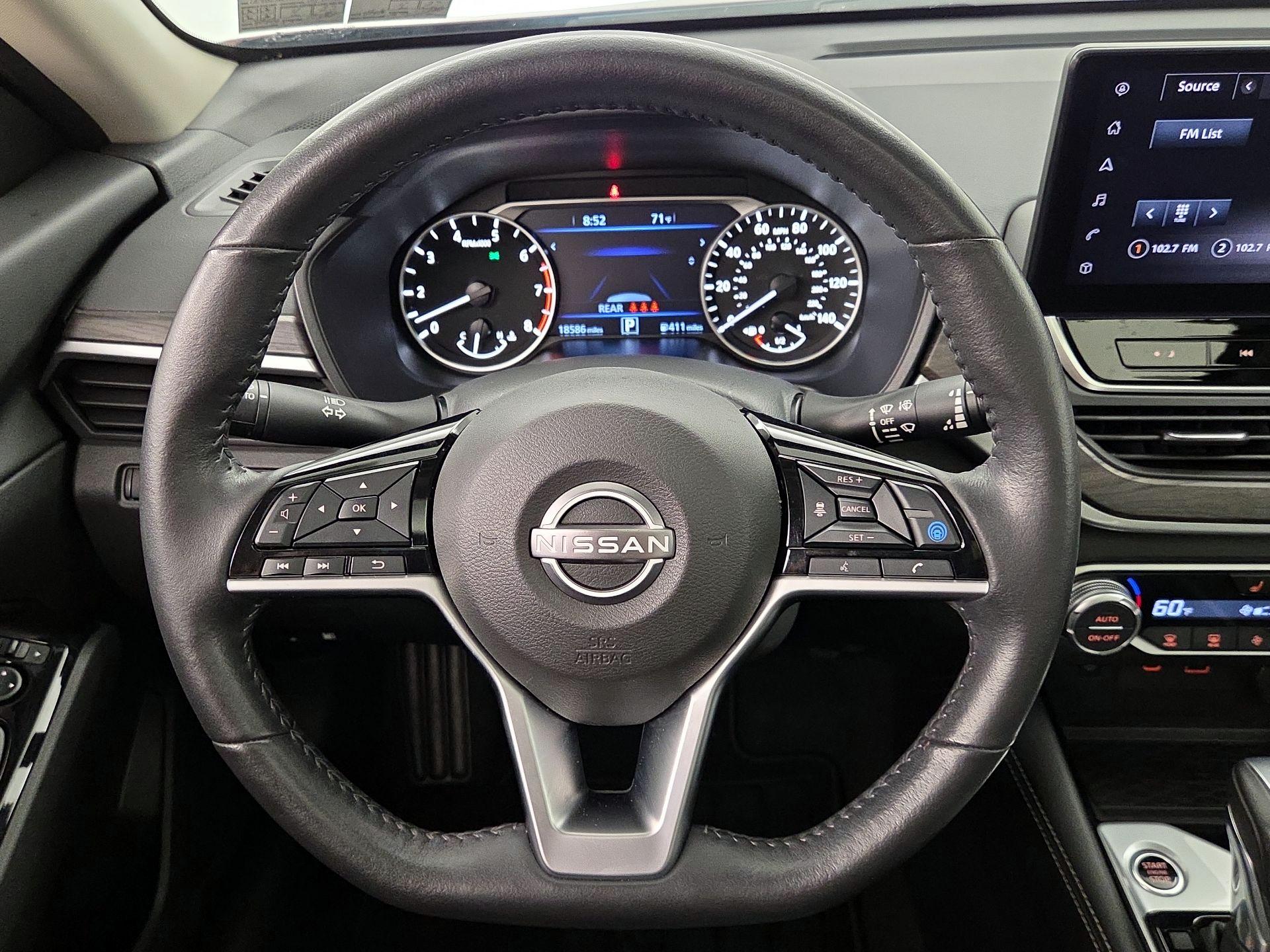 Thumbnail: 2024 Nissan Altima - 10