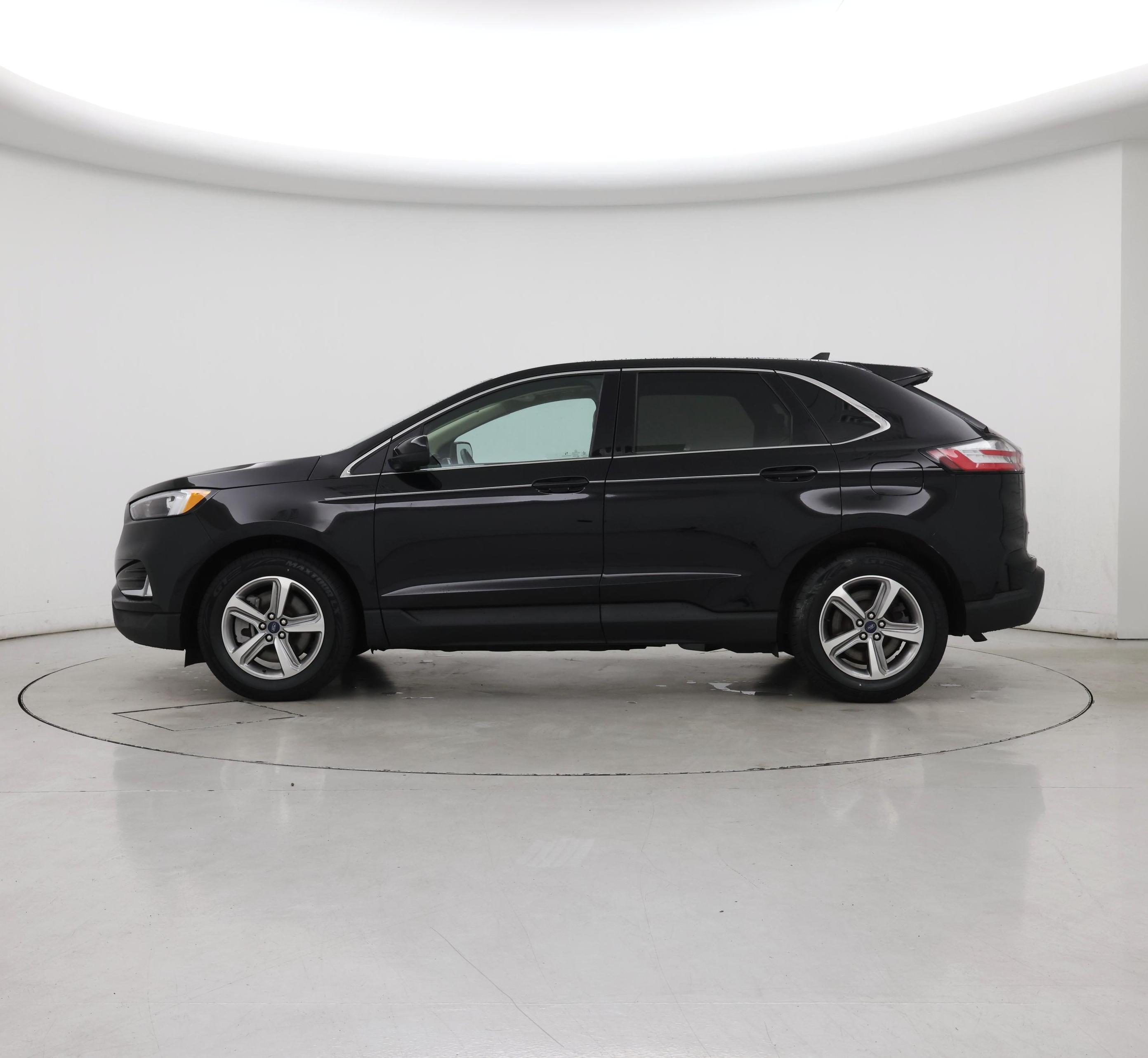 Thumbnail: 2022 Ford Edge - 3