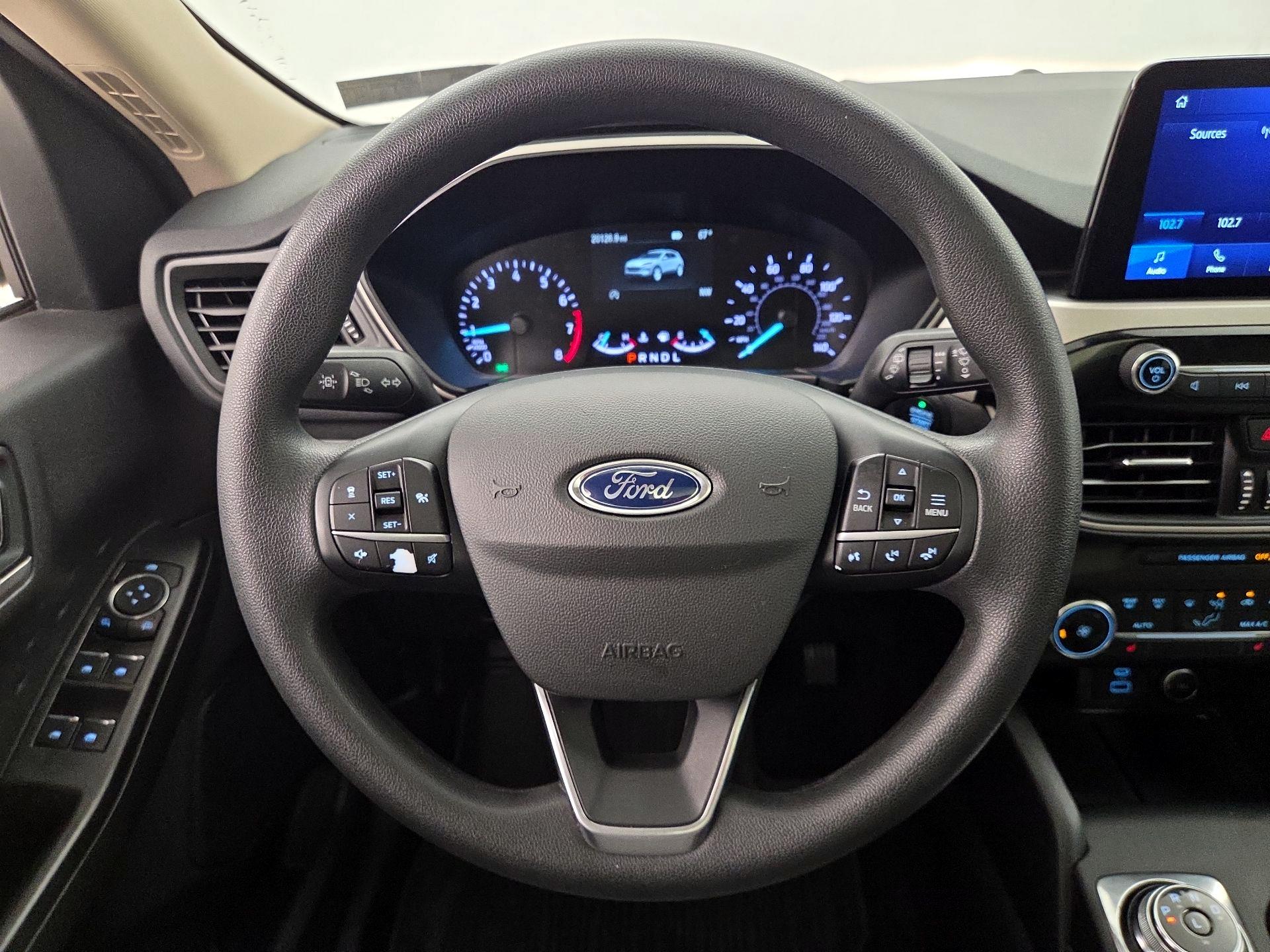 Thumbnail: 2020 Ford Escape - 10