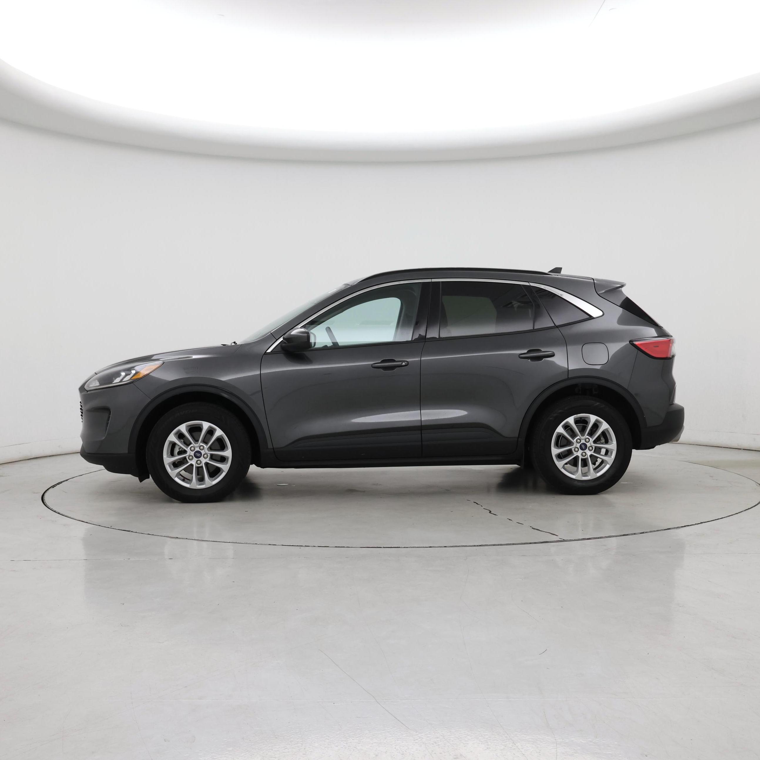 Thumbnail: 2020 Ford Escape - 3