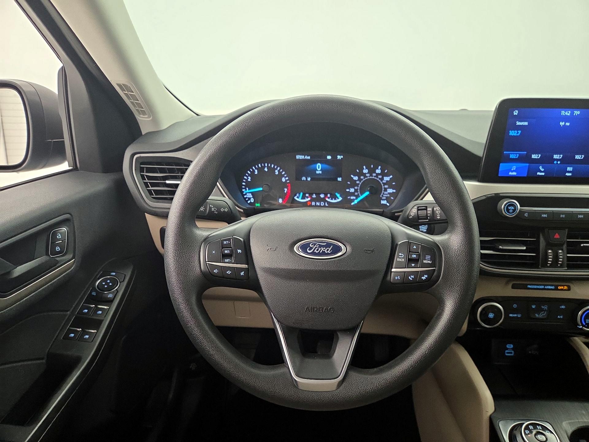 Thumbnail: 2022 Ford Escape - 10