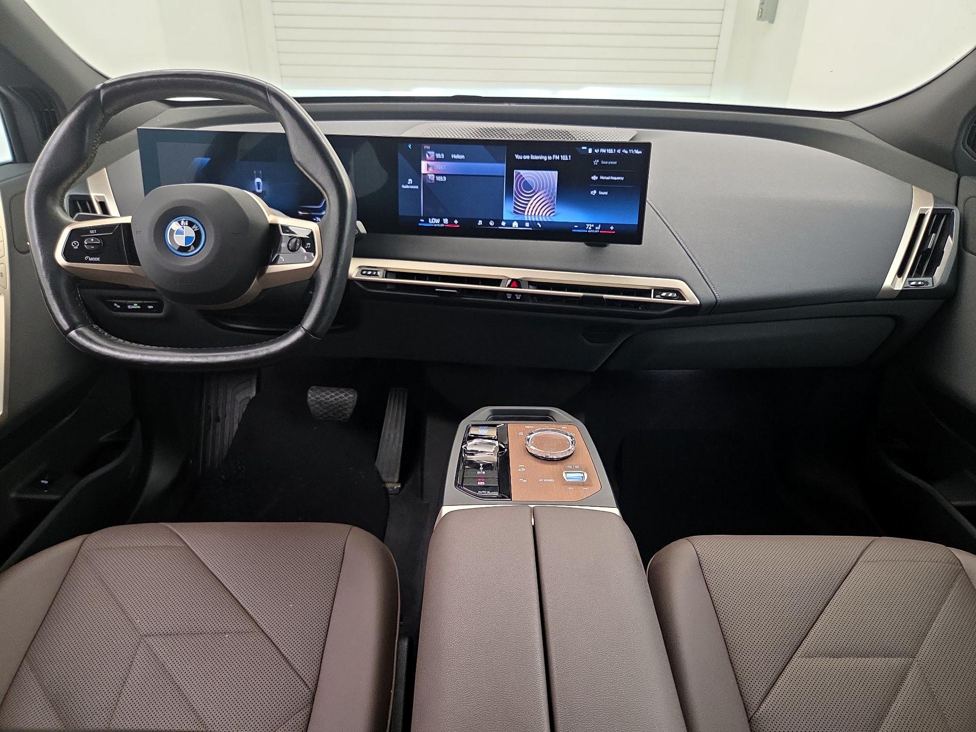 Thumbnail: 2024 BMW iX - 9