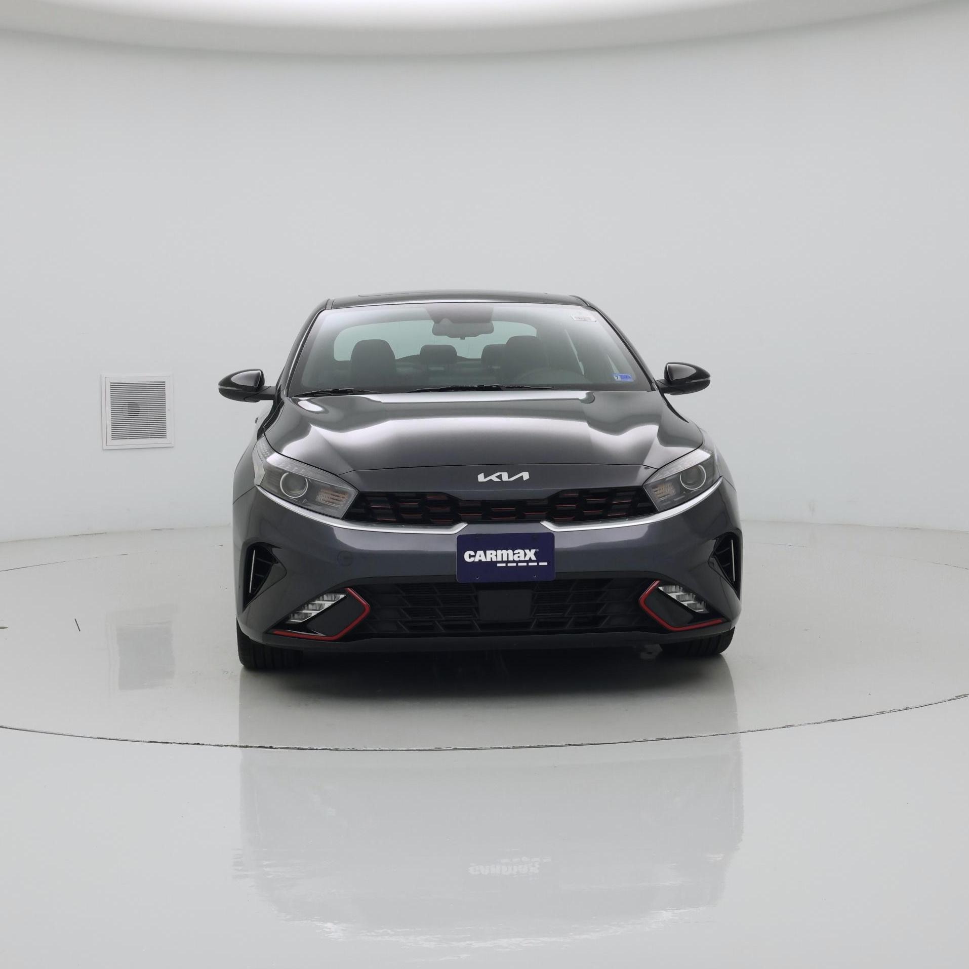 Thumbnail: 2023 Kia Forte - 5